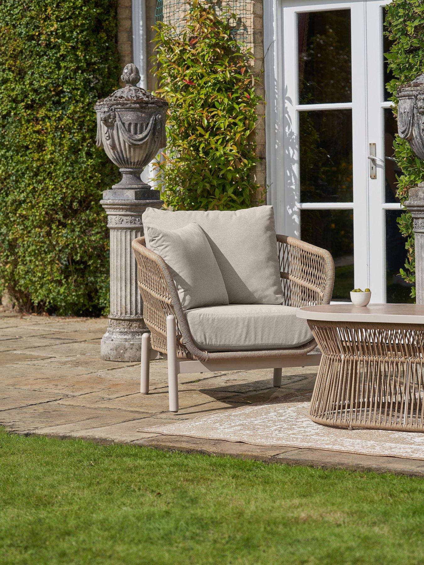 pacific-lifestyle-martic-outdoor-chair