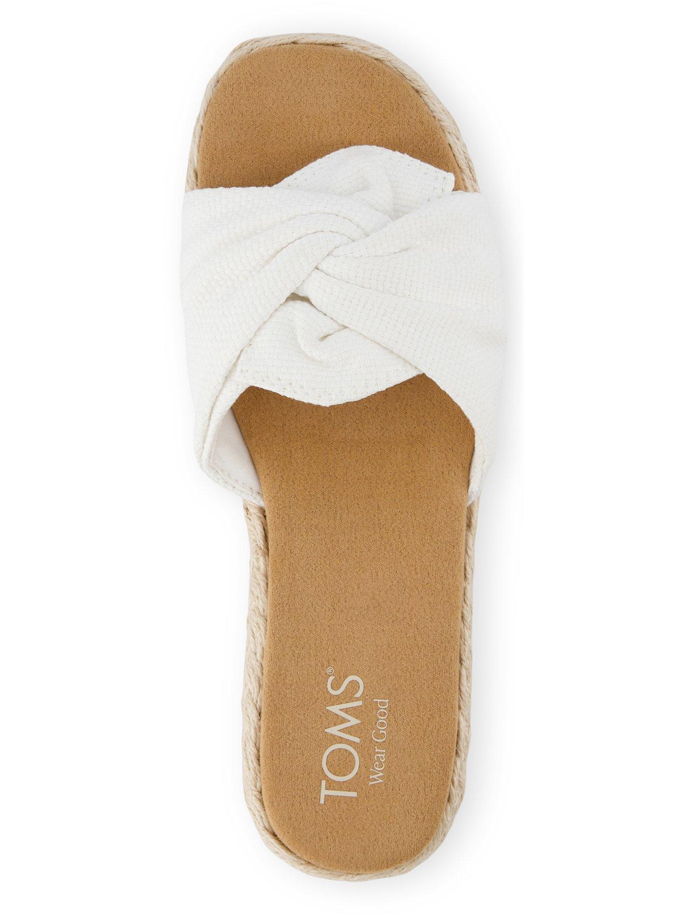  image of toms-abby-slide-light-natural