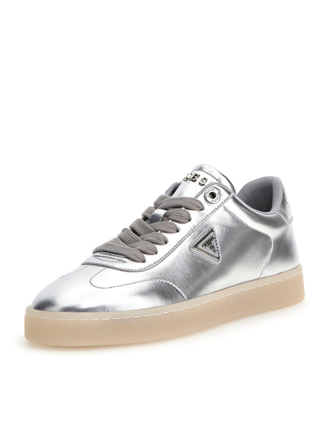 undefined Jazlie Metallic Sneakers - Silver