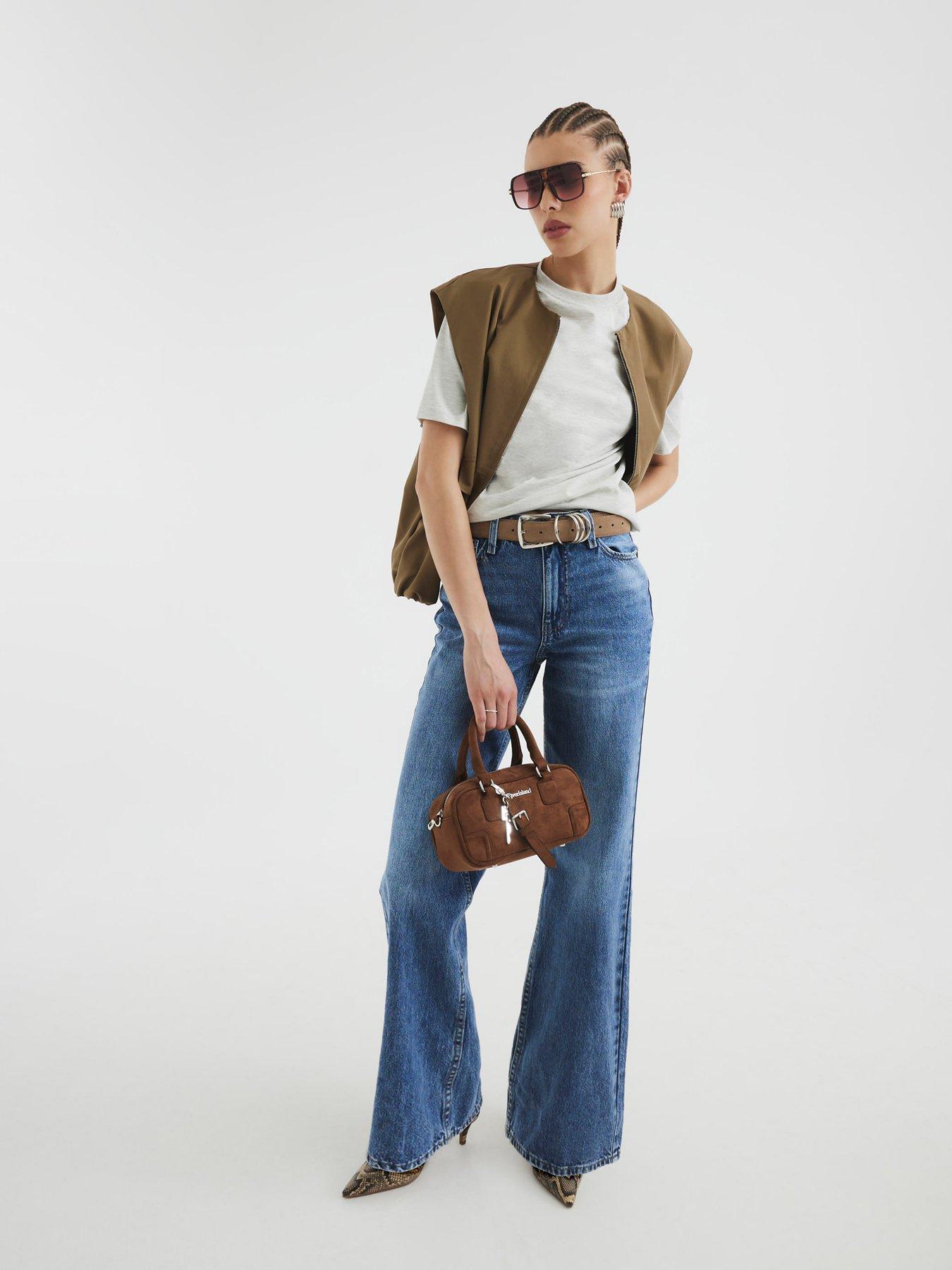 front image of river-island-relaxed-straight-jean-medium-denim