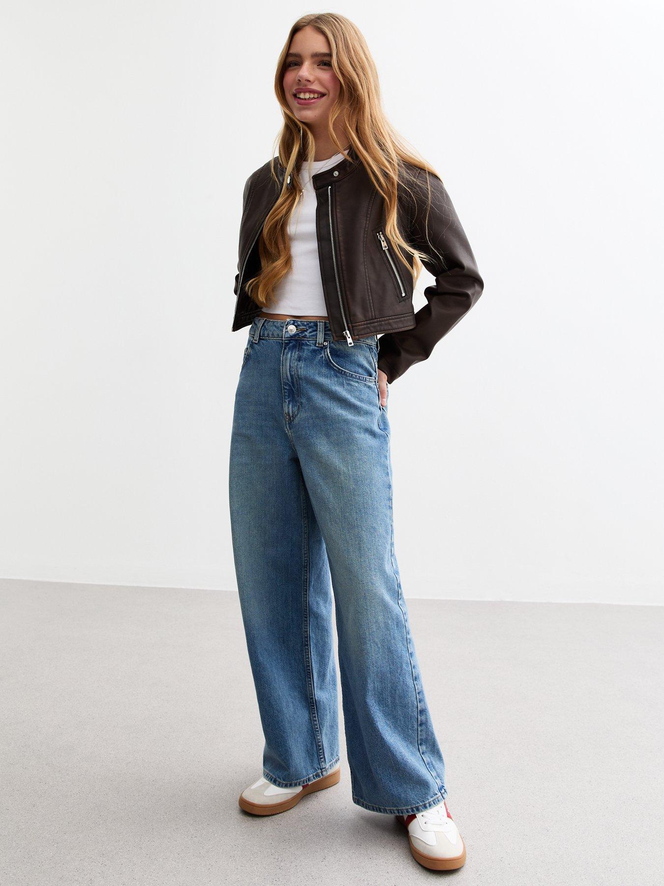 Image 3 of 5 of New Look 915 Girls Cap Sleeve Baby T-Shirt Top - White