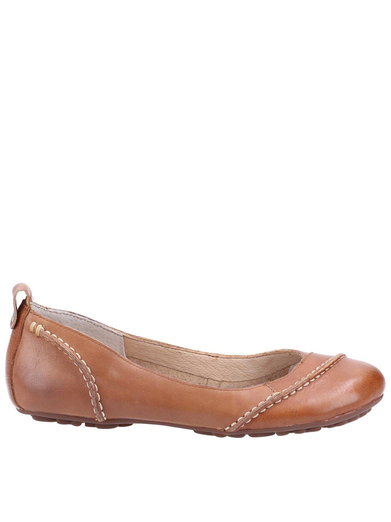 hush-puppies-janessa-ballerina-flat-tan