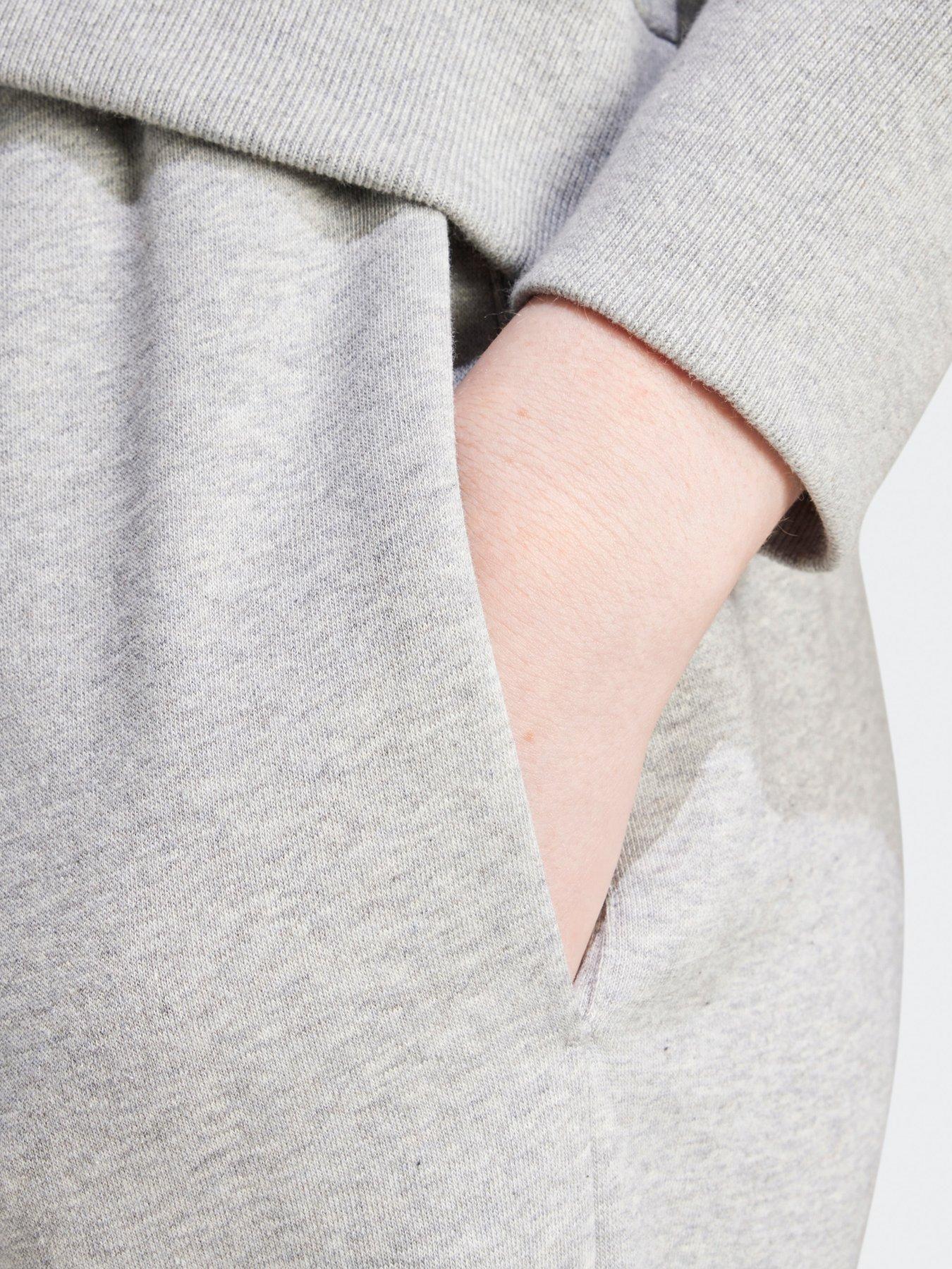 Image 4 of 5 of adidas Sportswear Women's All Szn Fleece Barrel Leg Joggers - Grey