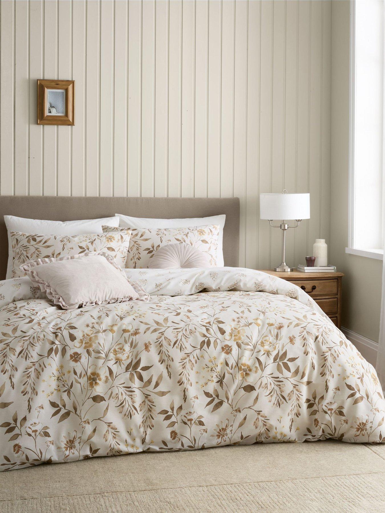  image of catherine-lansfield-isadora-floral-duvet-cover-set