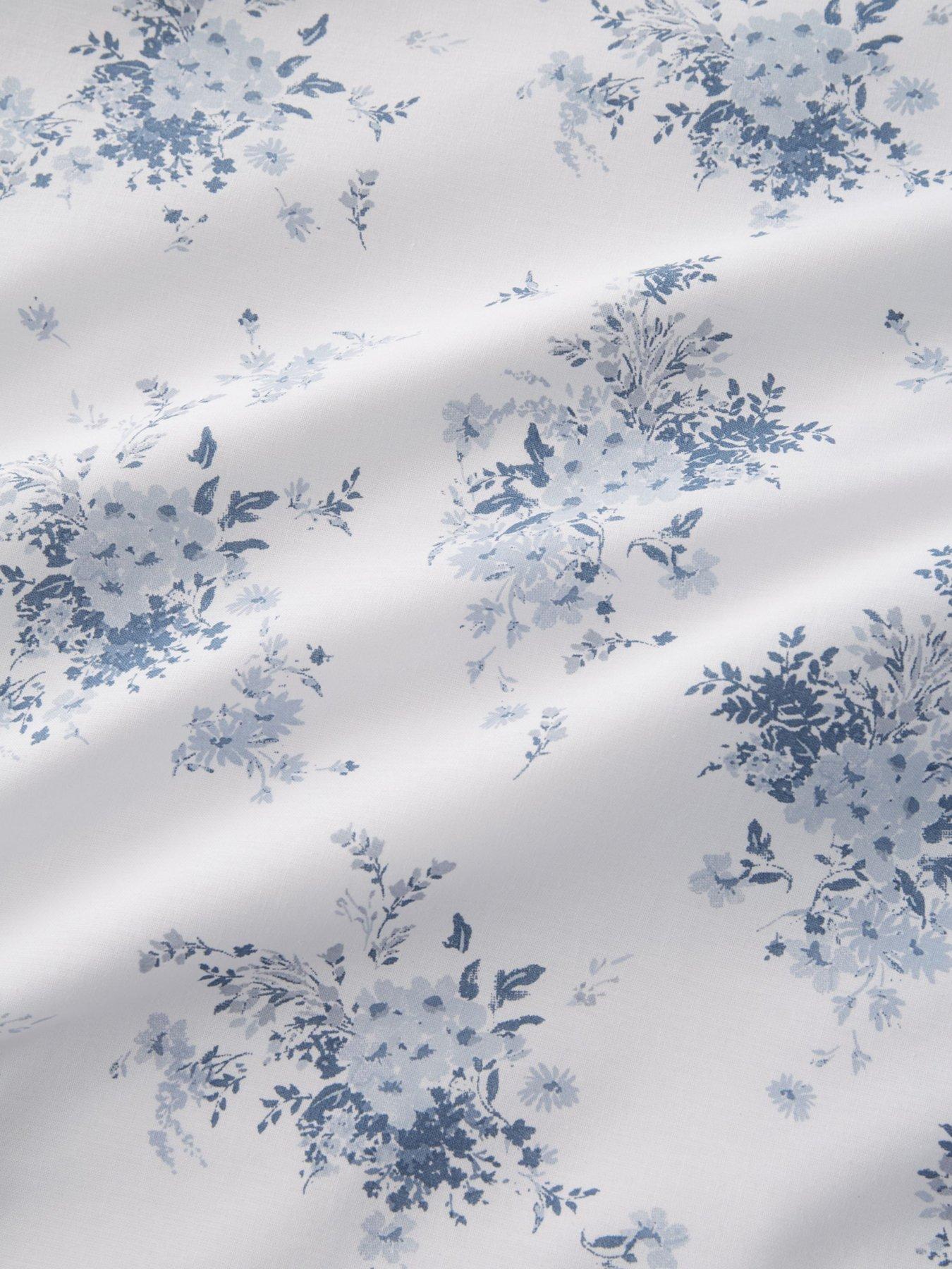 Bielo-modré závesy v súprave 2 ks 68x229 cm Lucia Floral Frill