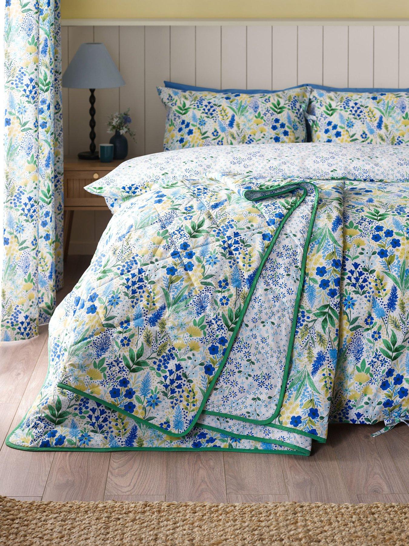 catherine-lansfield-tilly-floral-bedspread-throw