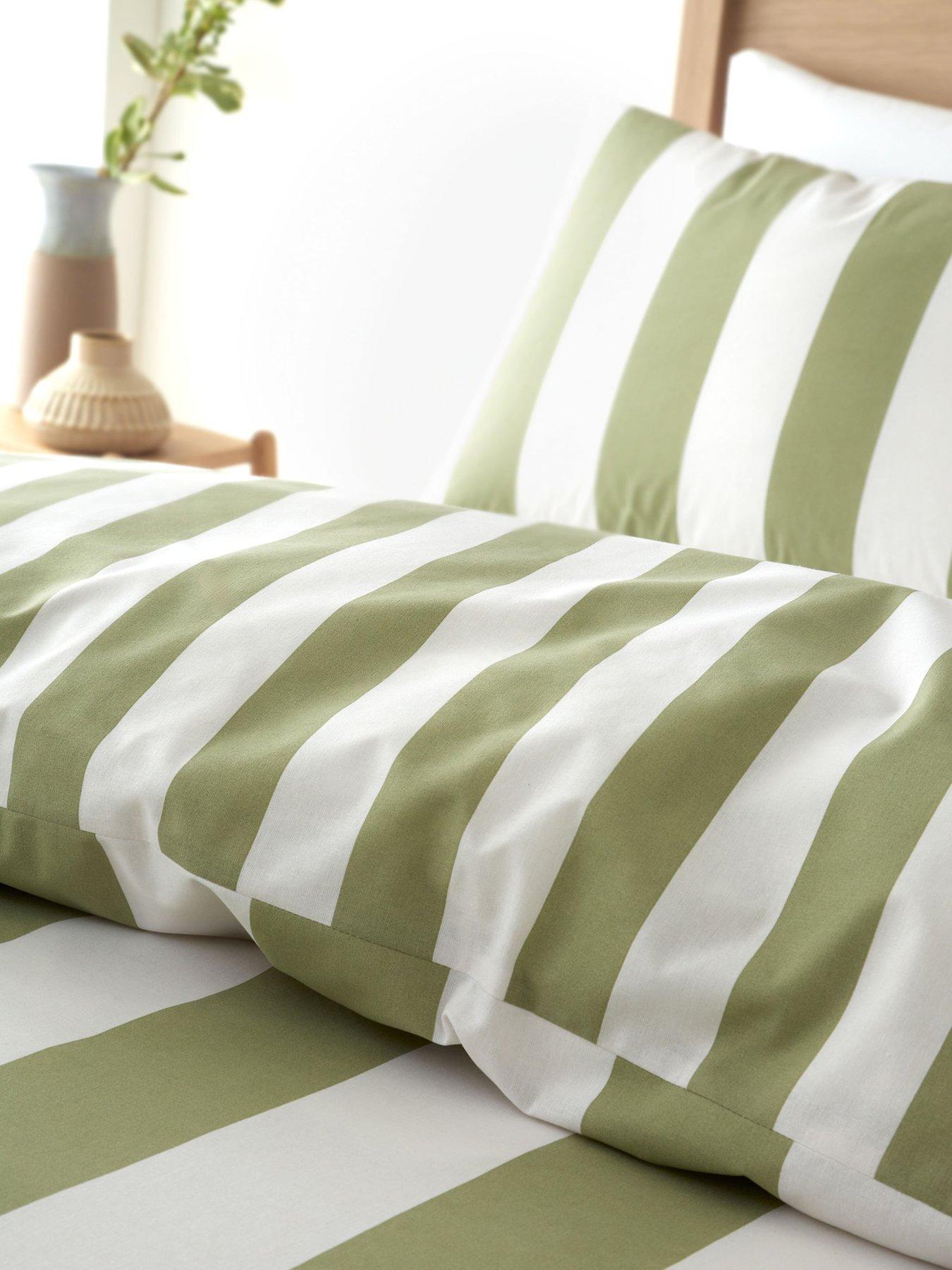  image of catherine-lansfield-cove-stripe-duvet-cover-set