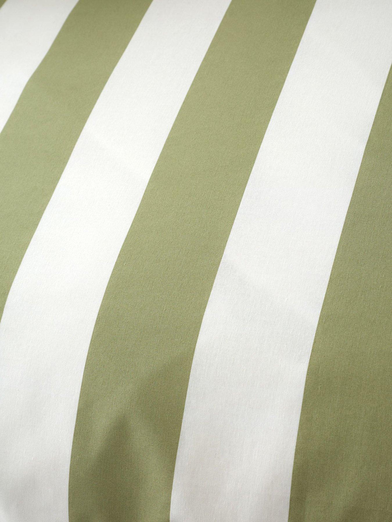  image of catherine-lansfield-cove-stripe-duvet-cover-set