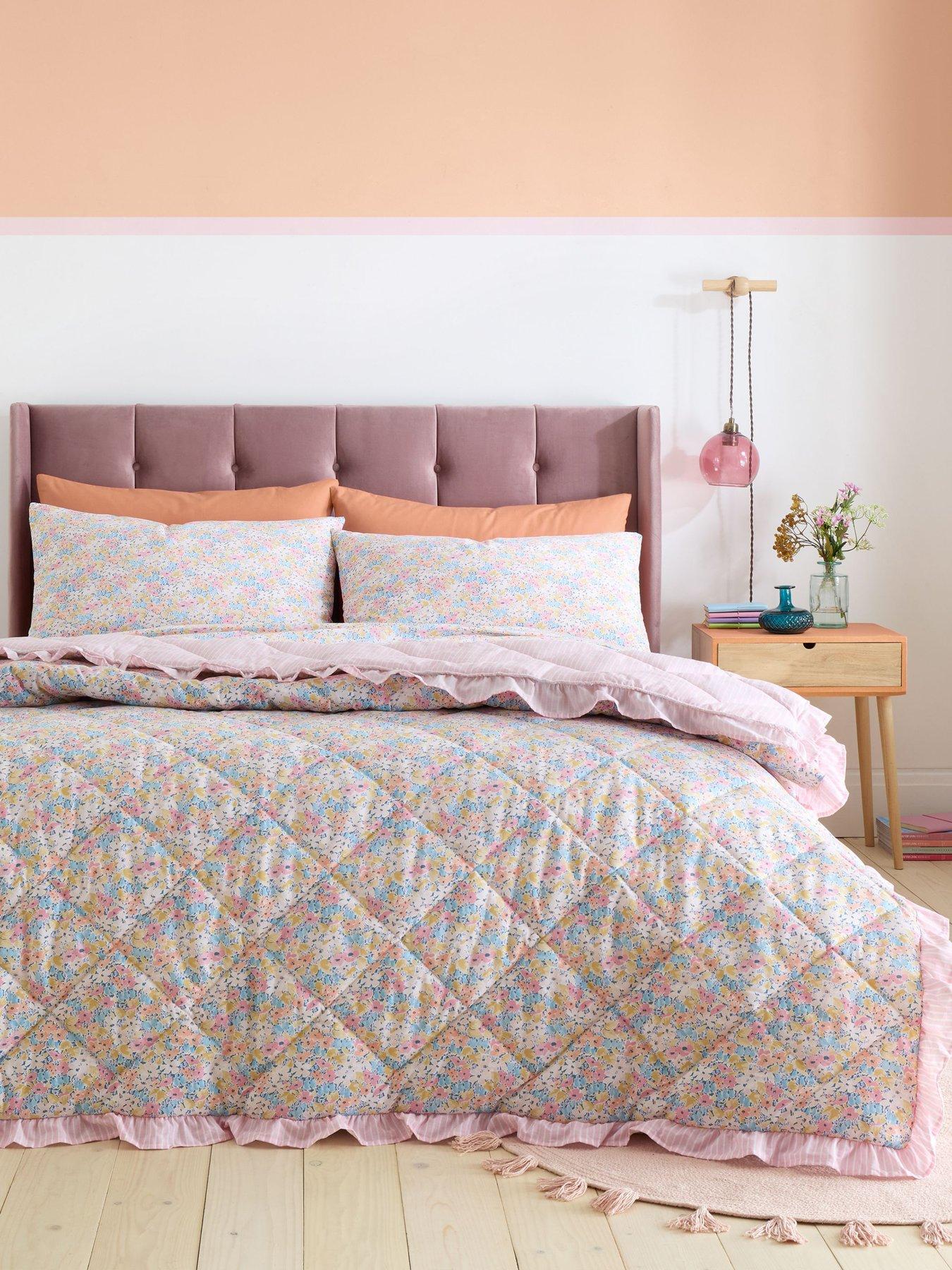 undefined Darcy Floral Bedspread Throw