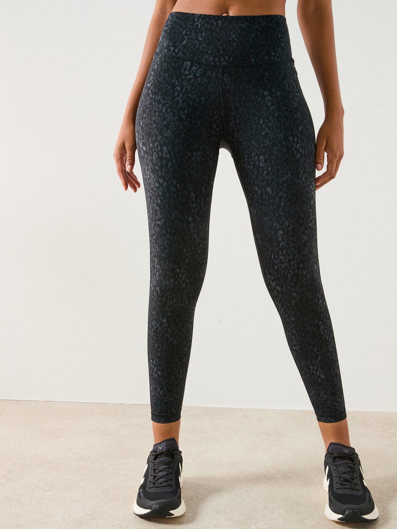  image of sweaty-betty-womens-training-ultimate-78-yoga-legging-print-black