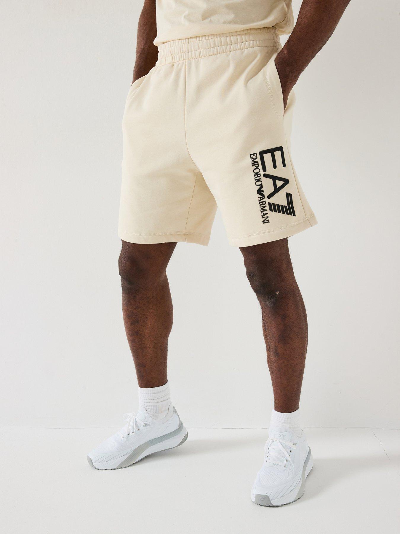ea7-emporio-armani-visibility-logo-shorts-beige