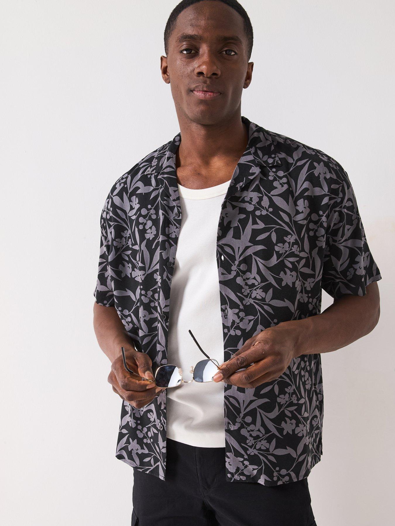 Image 6 of 6 of Jack & Jones Jeff Floral Resort Short Sleeve Shirt - Castlerock