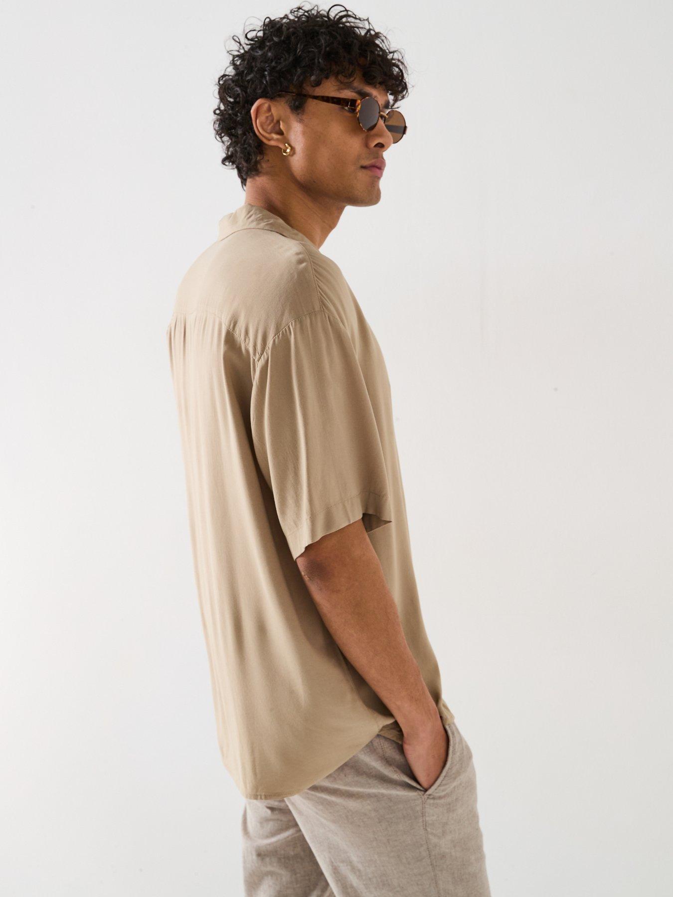  image of jack-jones-jeff-solid-resort-shirt-light-brown
