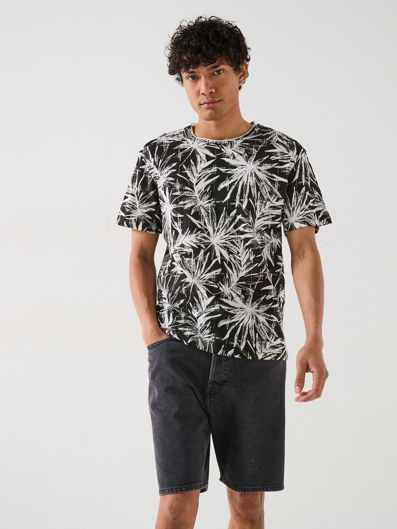  image of jack-jones-bryan-printed-t-shirt-black