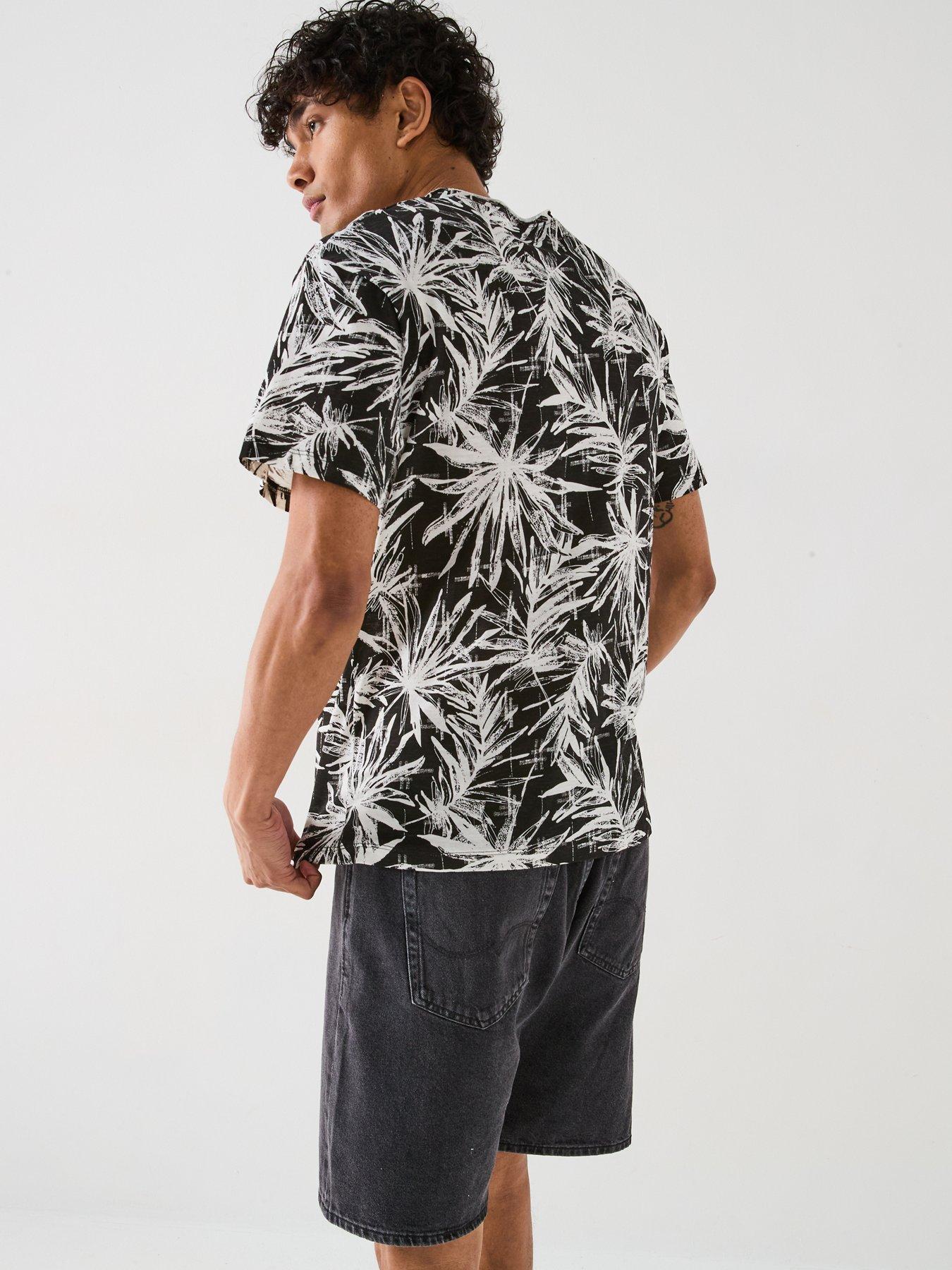  image of jack-jones-bryan-printed-t-shirt-black