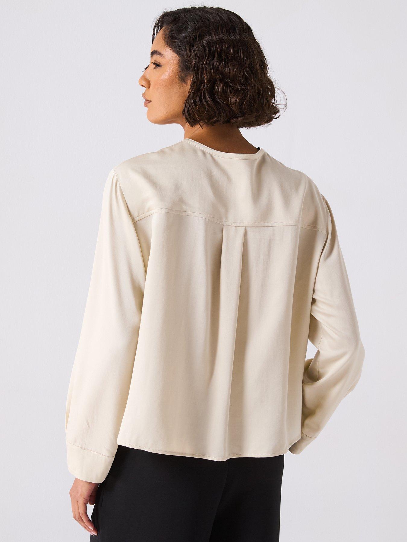Image 2 of 6 of JOSEPH Tailored Jacket - Cream