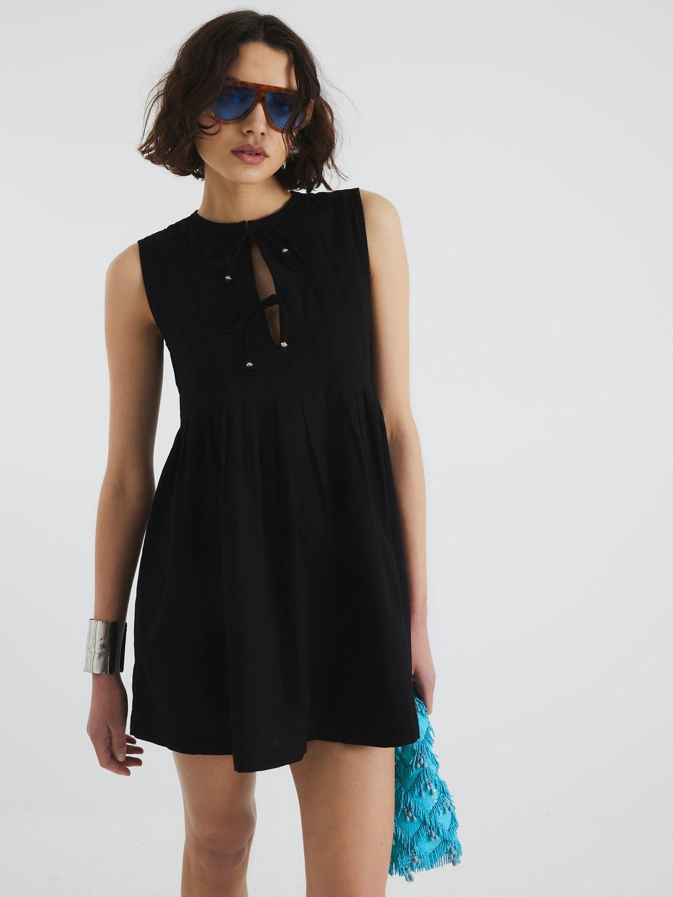 undefined Pleated Swing Mini Dress - Black