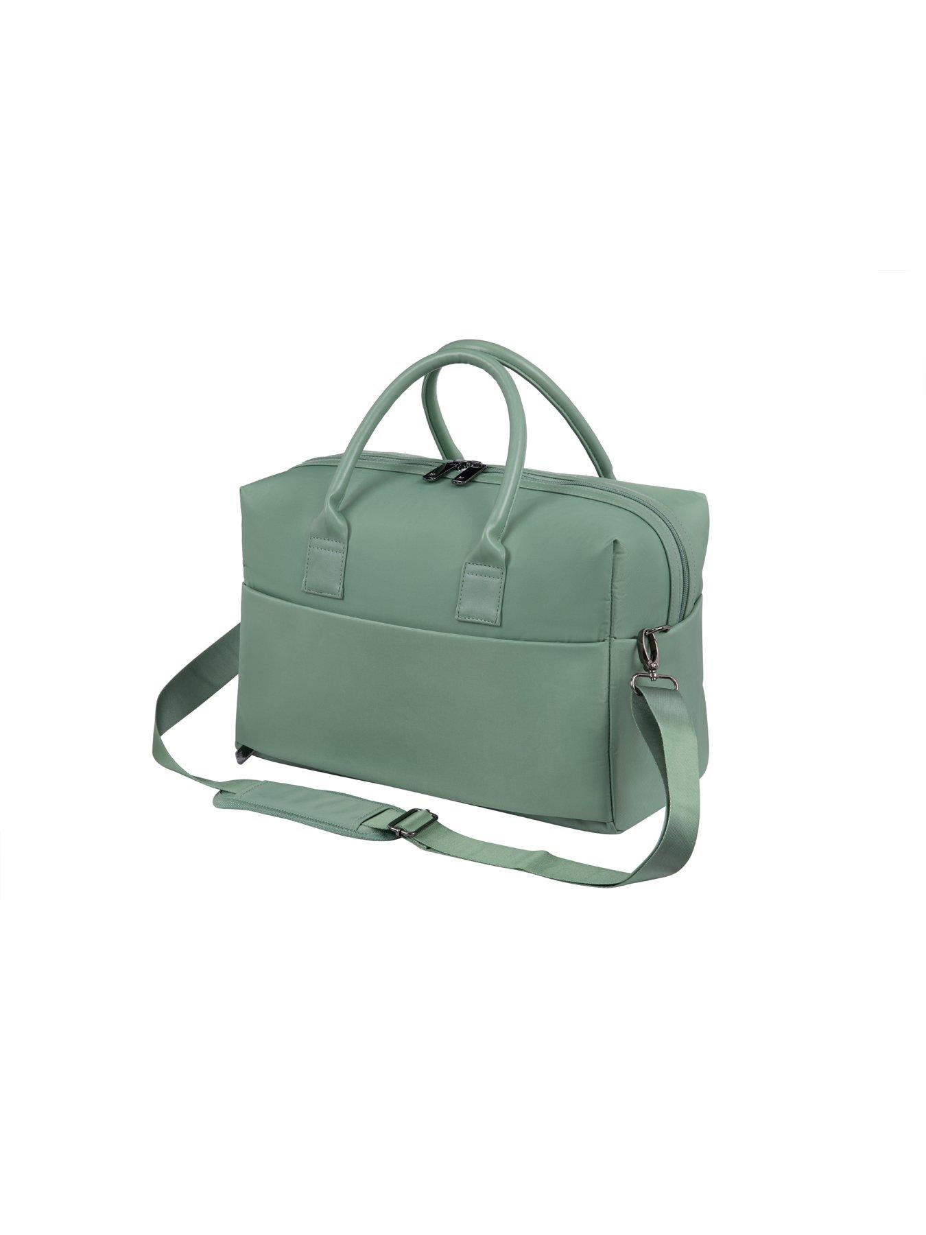  image of it-luggage-outpaced-frozen-matcha-holdall