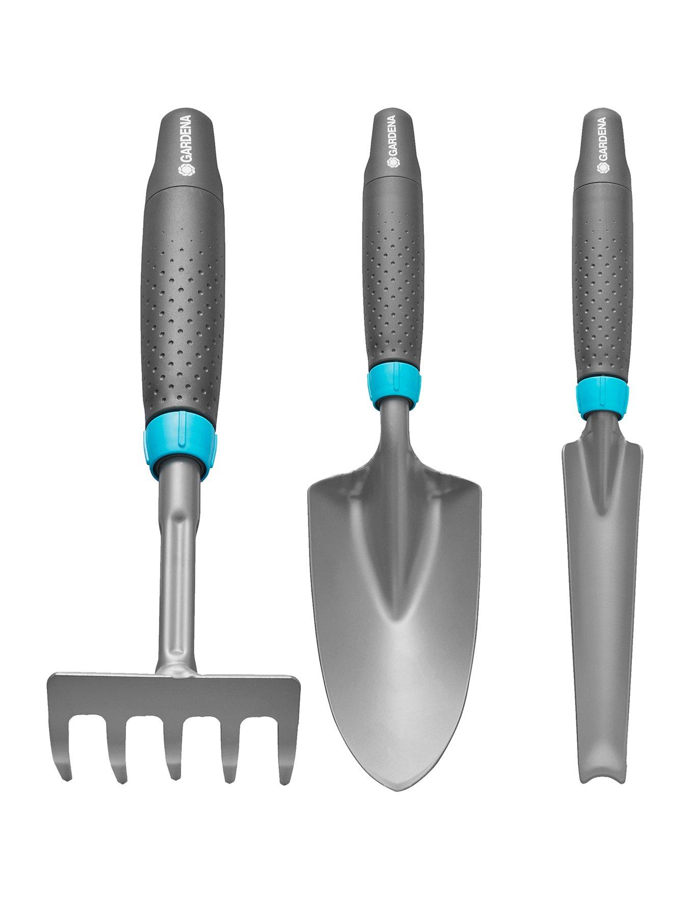 Gardena Hand Tool Bundle including trowel, Rake and weeding trowel