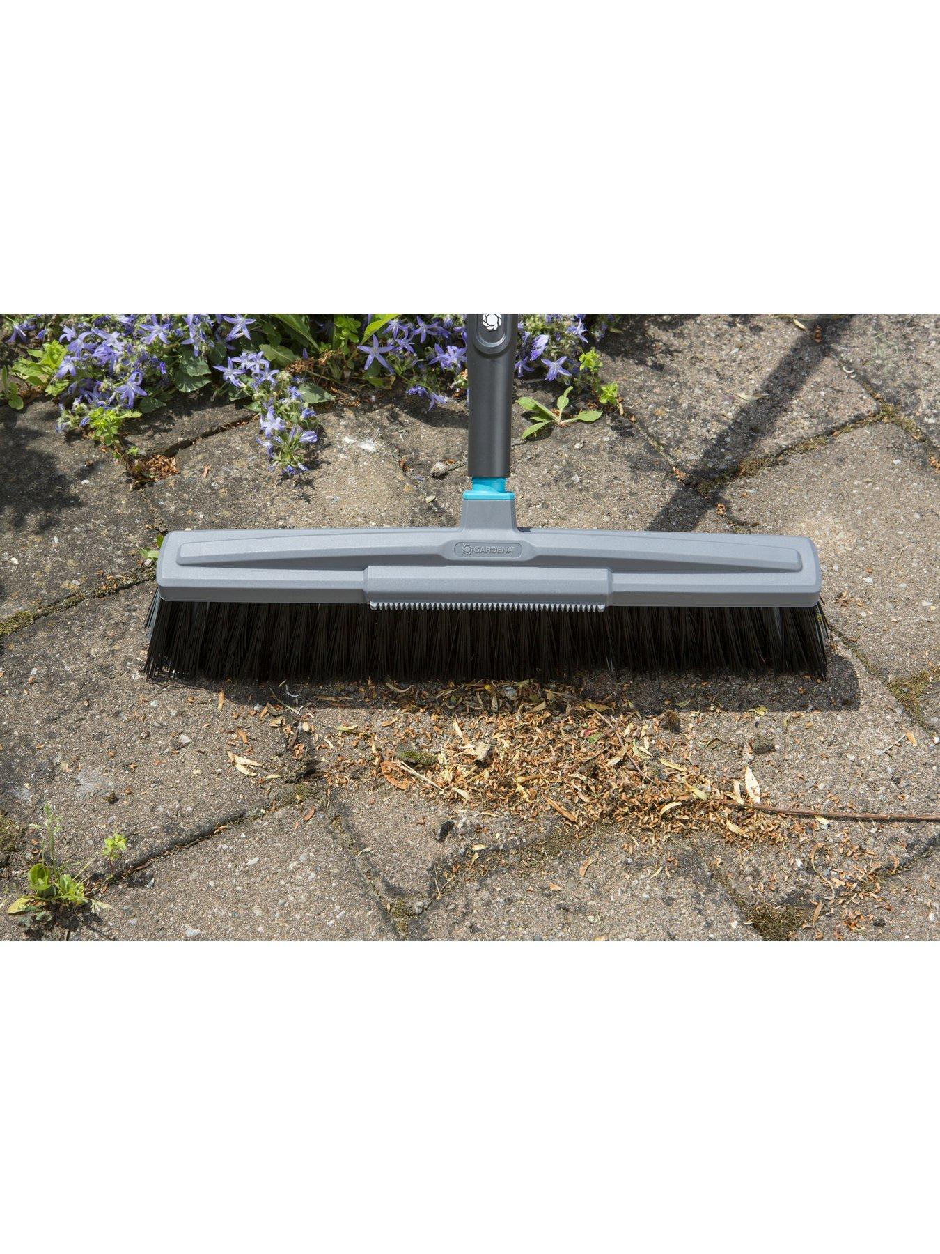 Image 3 of 6 of Gardena NatureLine Road Broom