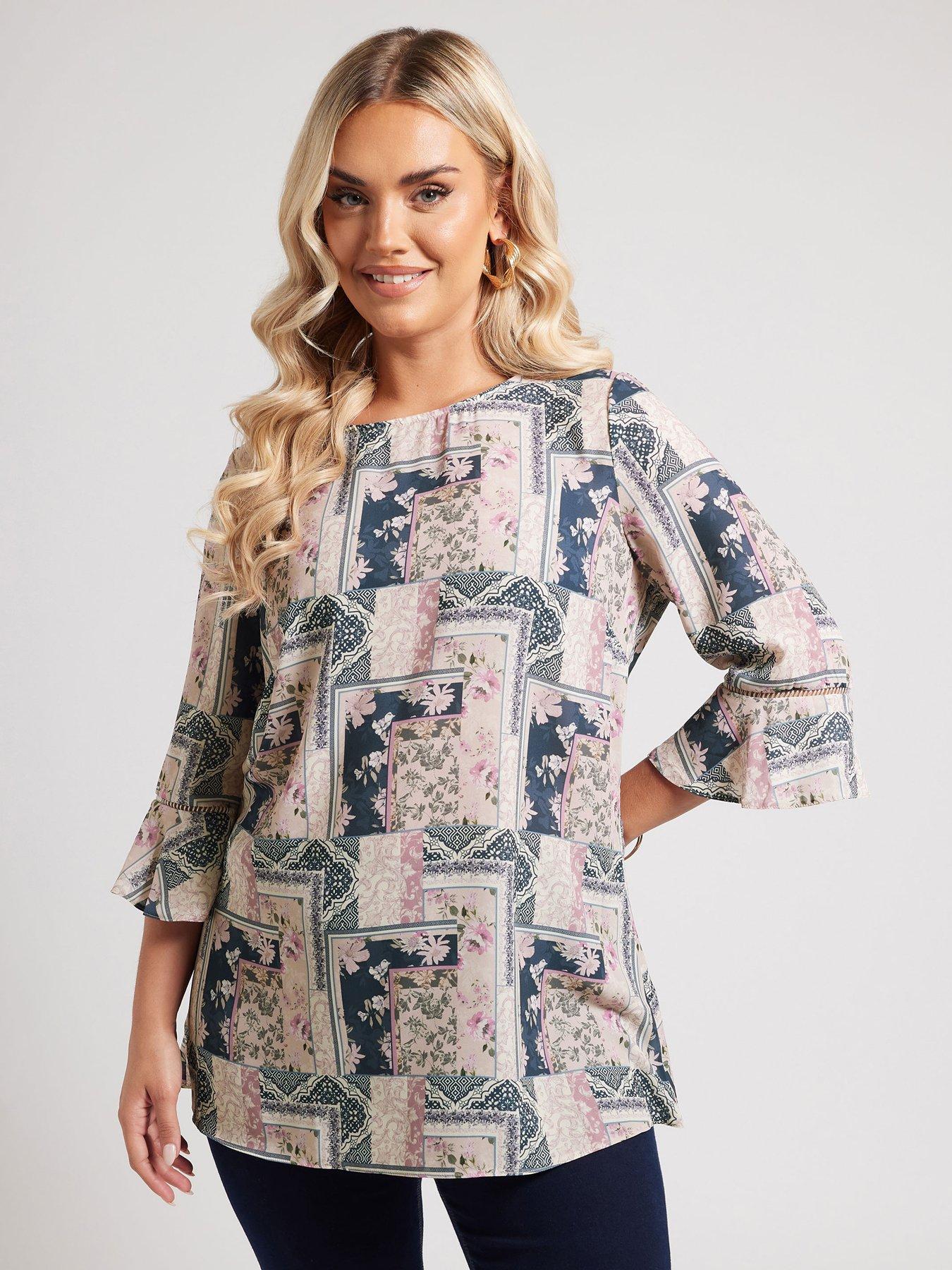 undefined Curve Crochet Trim Blouse - Blue