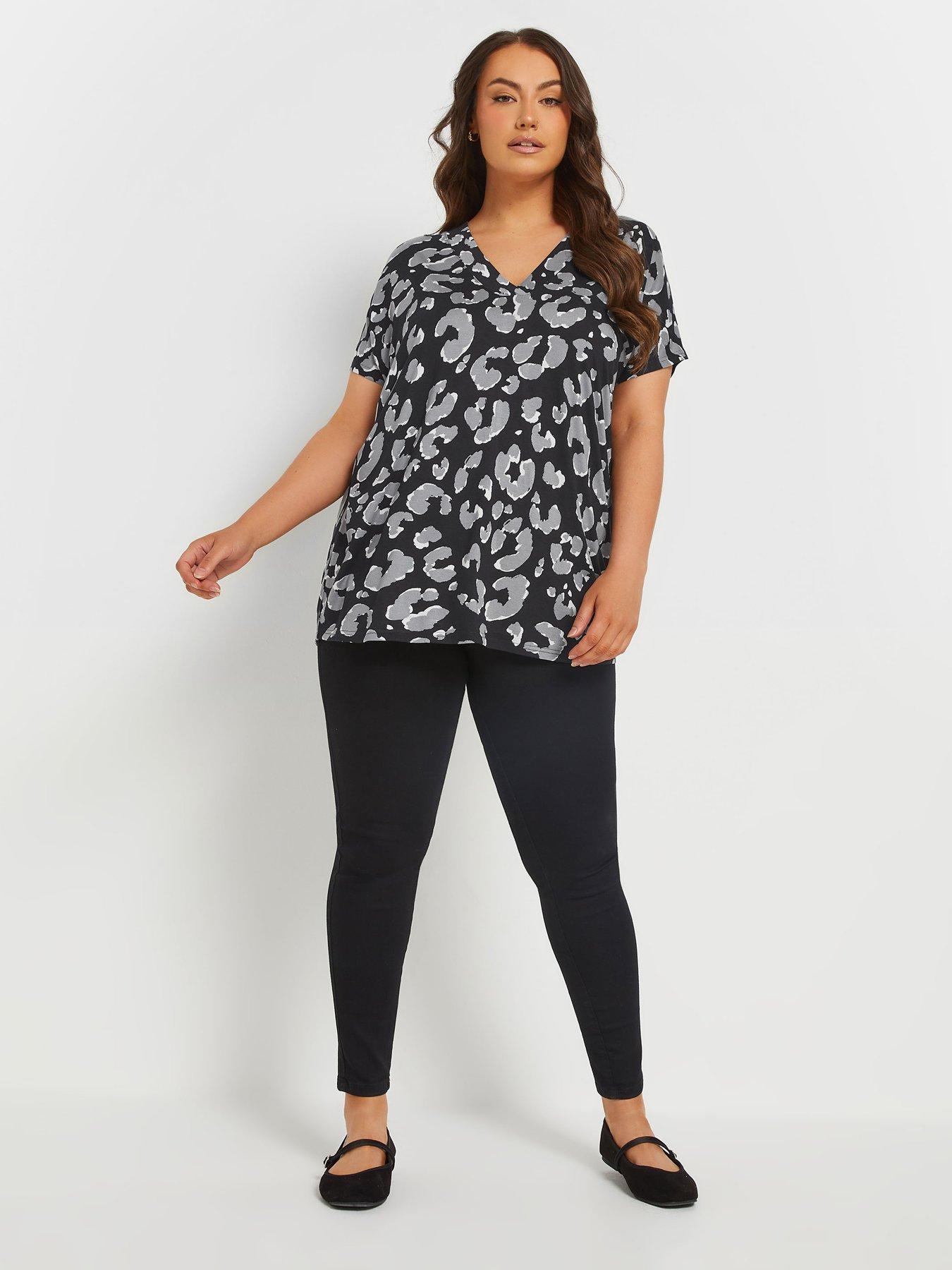  image of yours-curve-grown-on-basic-t-shirt-grey