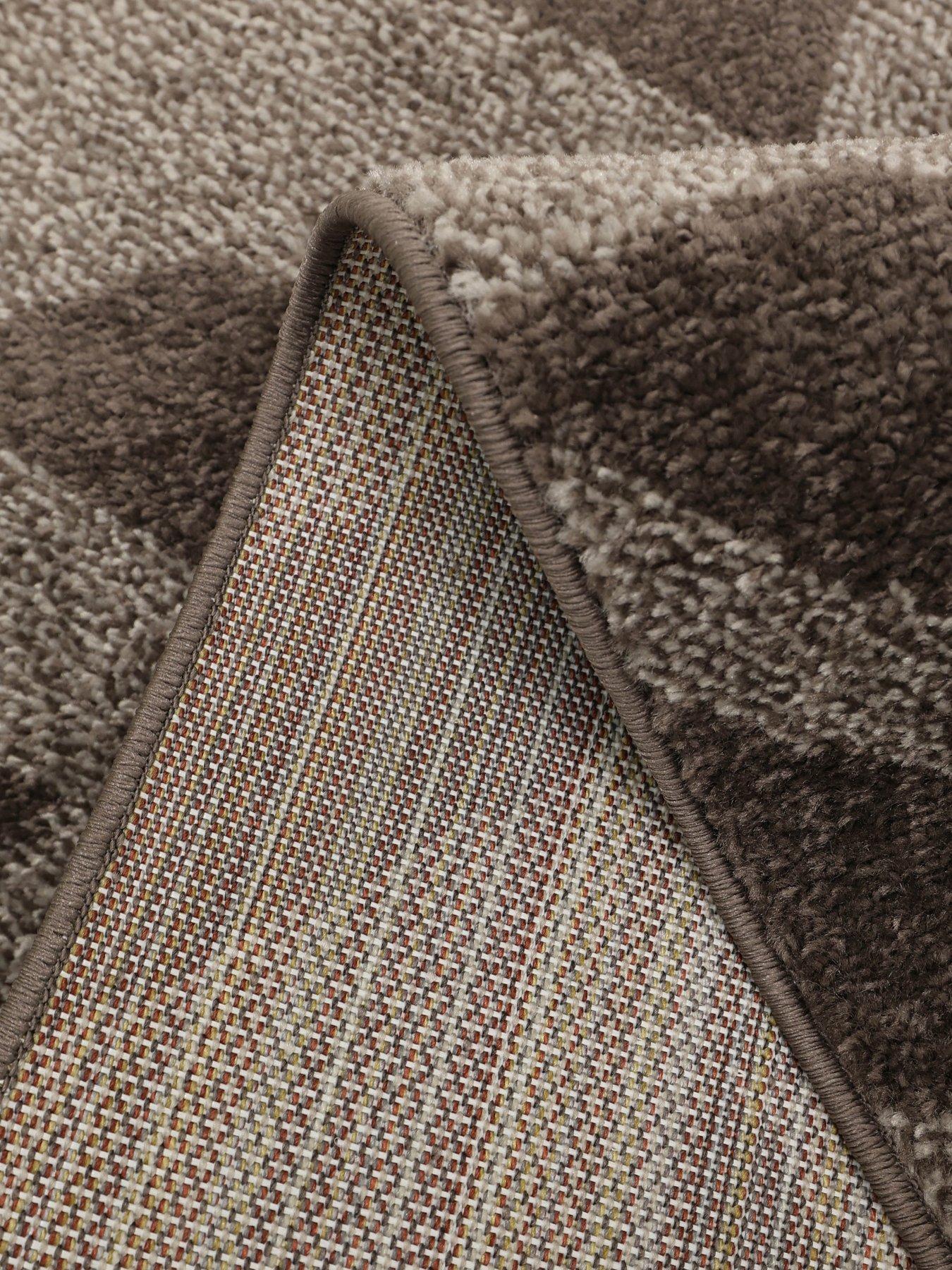 Image 4 of 4 of The Very Collection Juno Geometric Natural Blend Rug