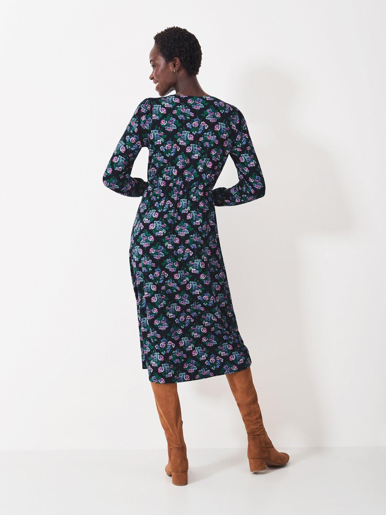  image of crew-clothing-carrie-floral-jersey-tea-dress-navy