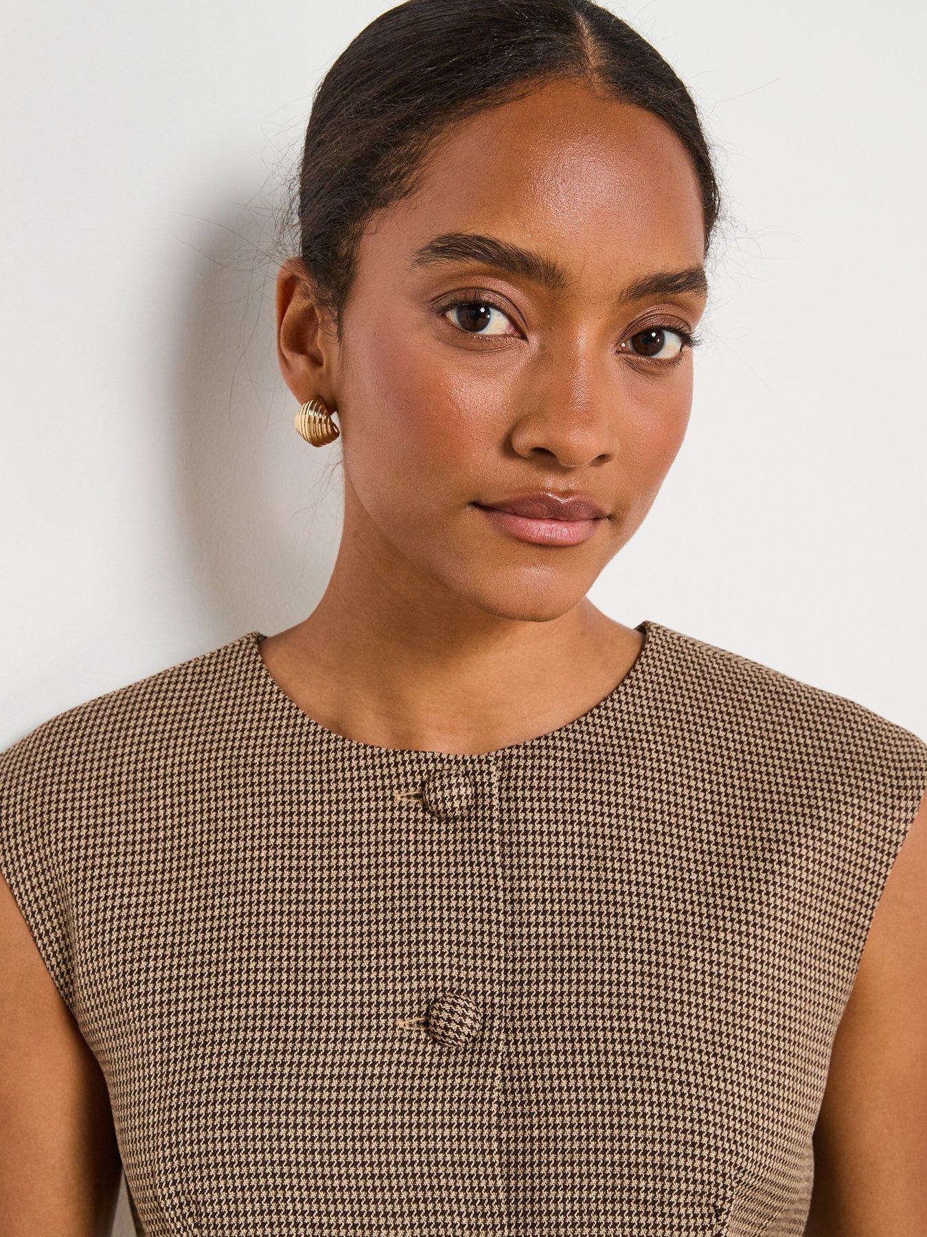 Image 4 of 6 of V by Very Check Button Down Mini Dress - Print