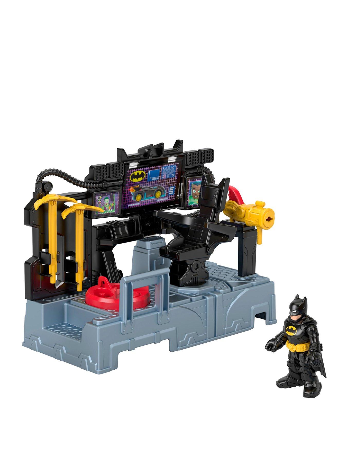 undefined DC Super Friends Bat Command Center Playset with Lights  &  Batman Figure