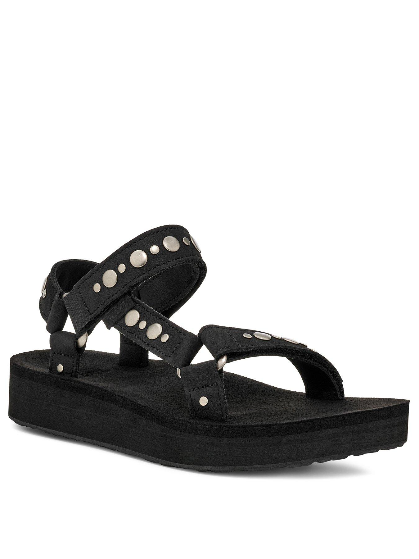  image of teva-midform-universal-studded-black