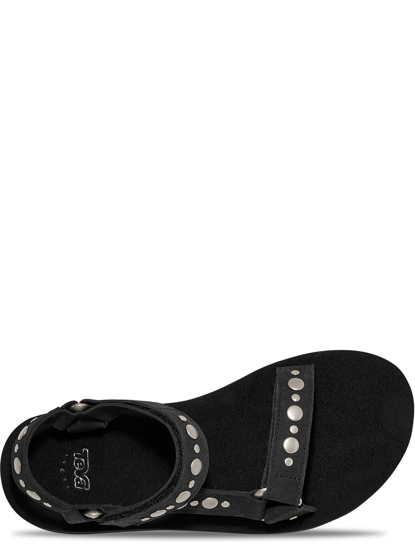  image of teva-midform-universal-studded-black