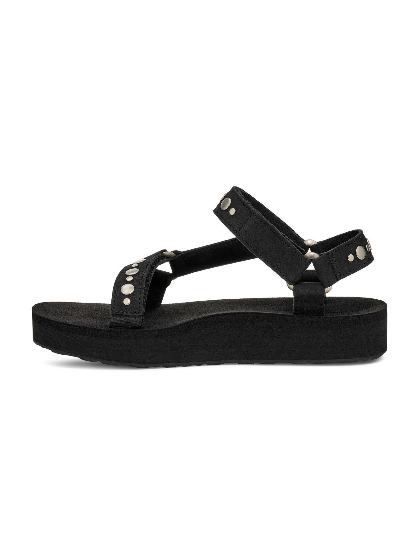  image of teva-midform-universal-studded-black