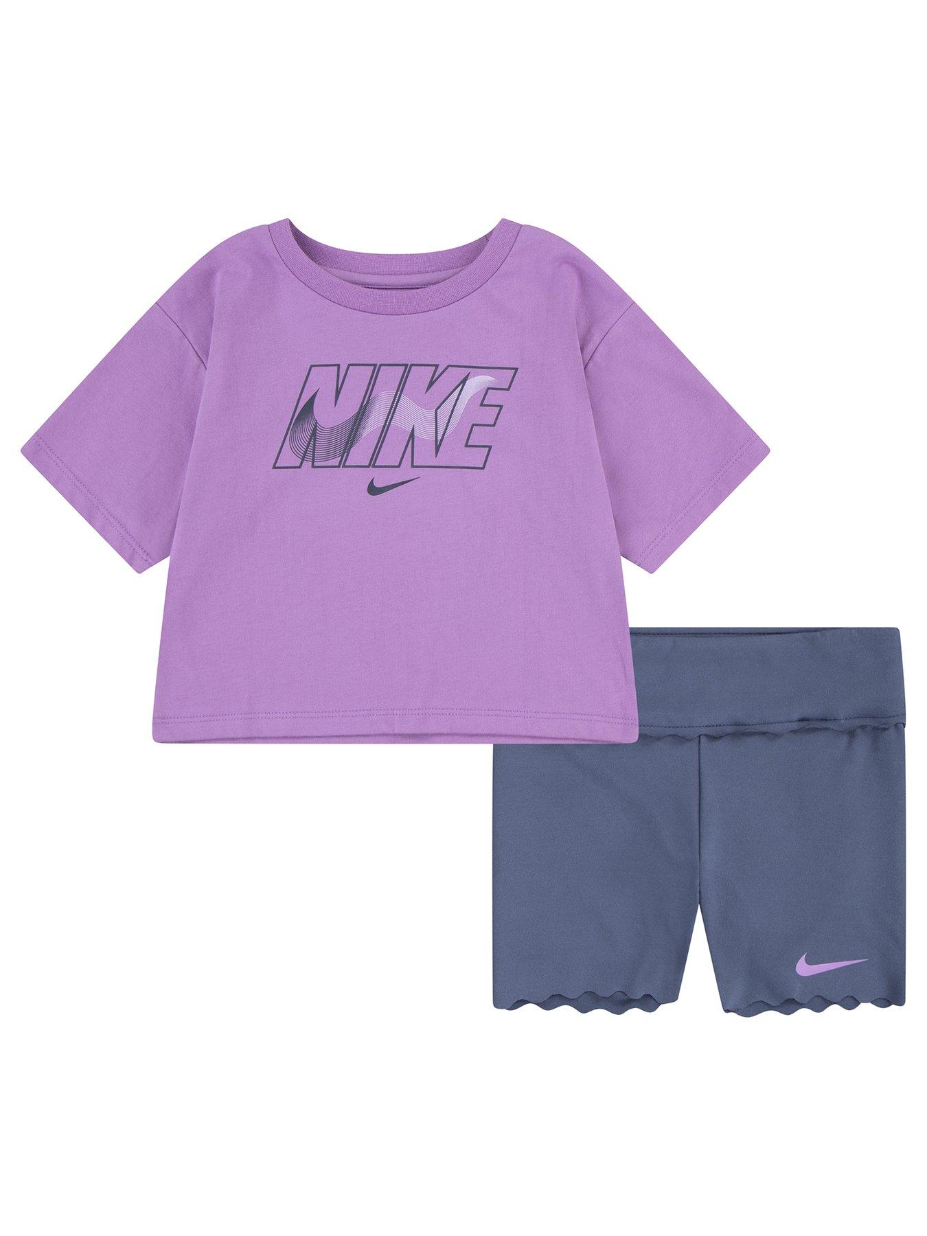 front image of nike-kids-girls-swoosh-ss-t-shirt-and-bike-short-set-purple