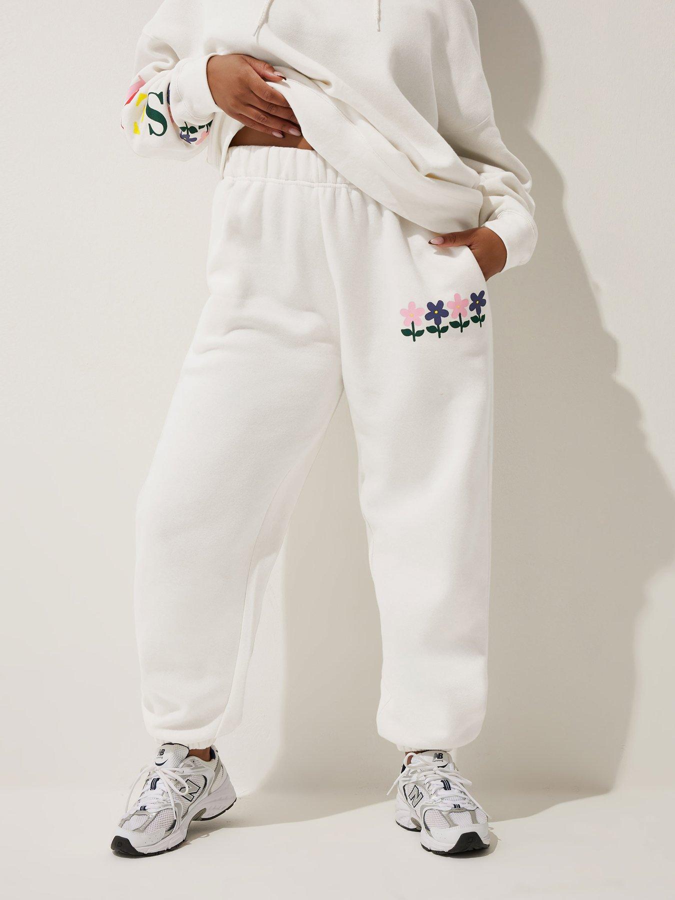 yours-curve-self-care-jogger-white