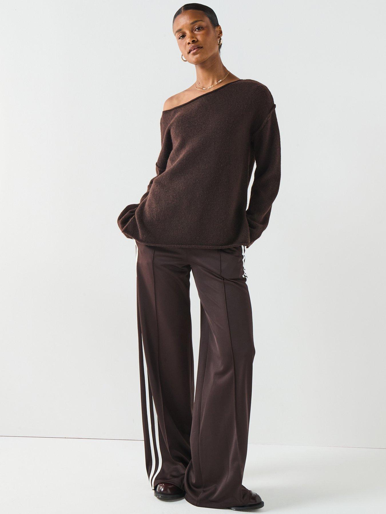 Image 3 of 6 of V by Very Timeless Yarn Off The Shoulder Knitted Jumper - Brown
