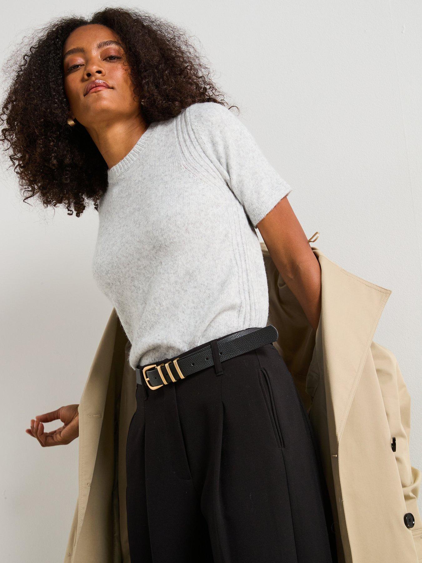 Image 4 of 6 of V by Very Timeless Yarn Crew Neck Short Sleeve Knitted Jumper - Grey