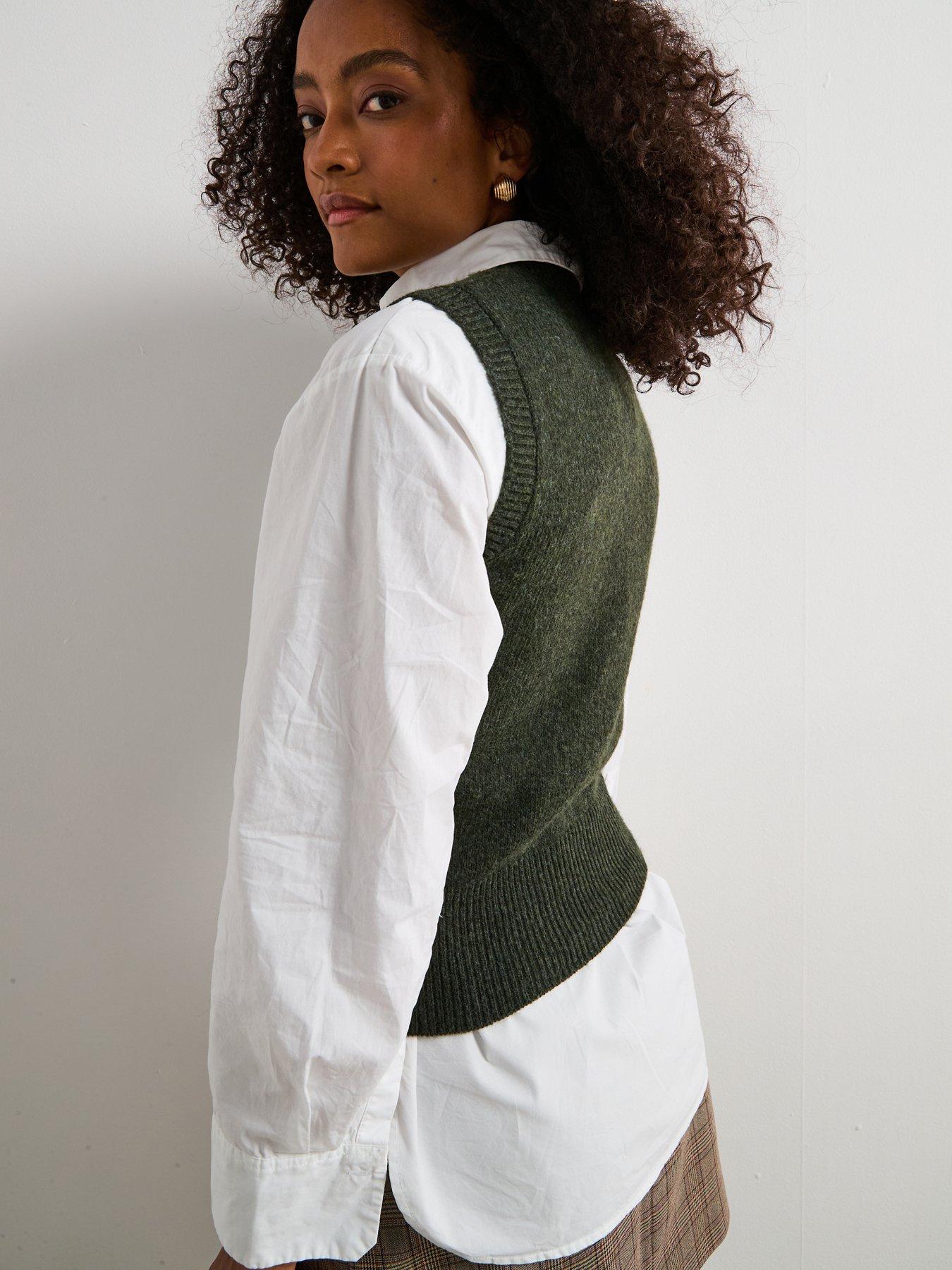 Image 6 of 6 of V by Very Timeless Yarn Crew Neck Knitted Vest - Dark Green