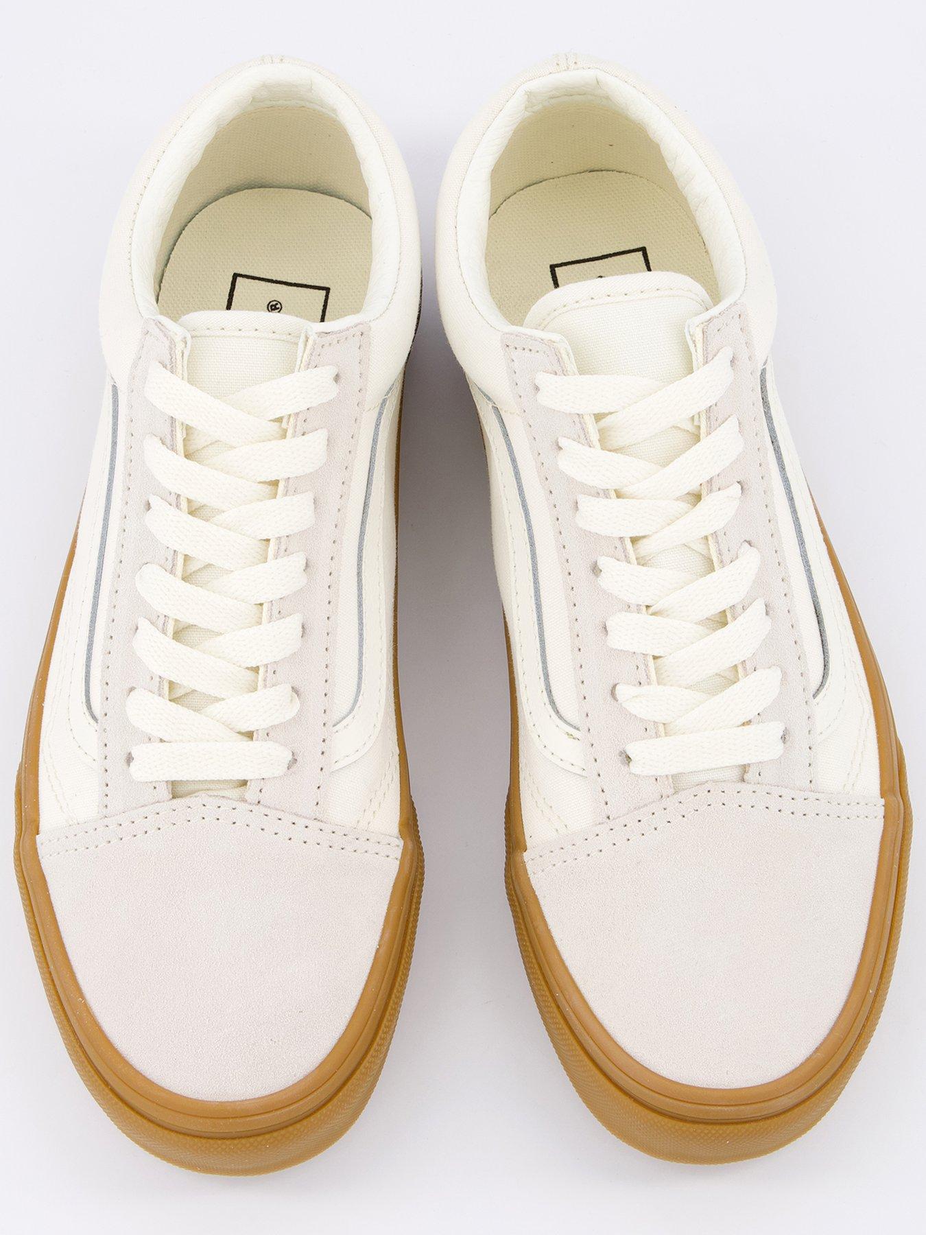  image of vans-womens-old-skool-trainers-white