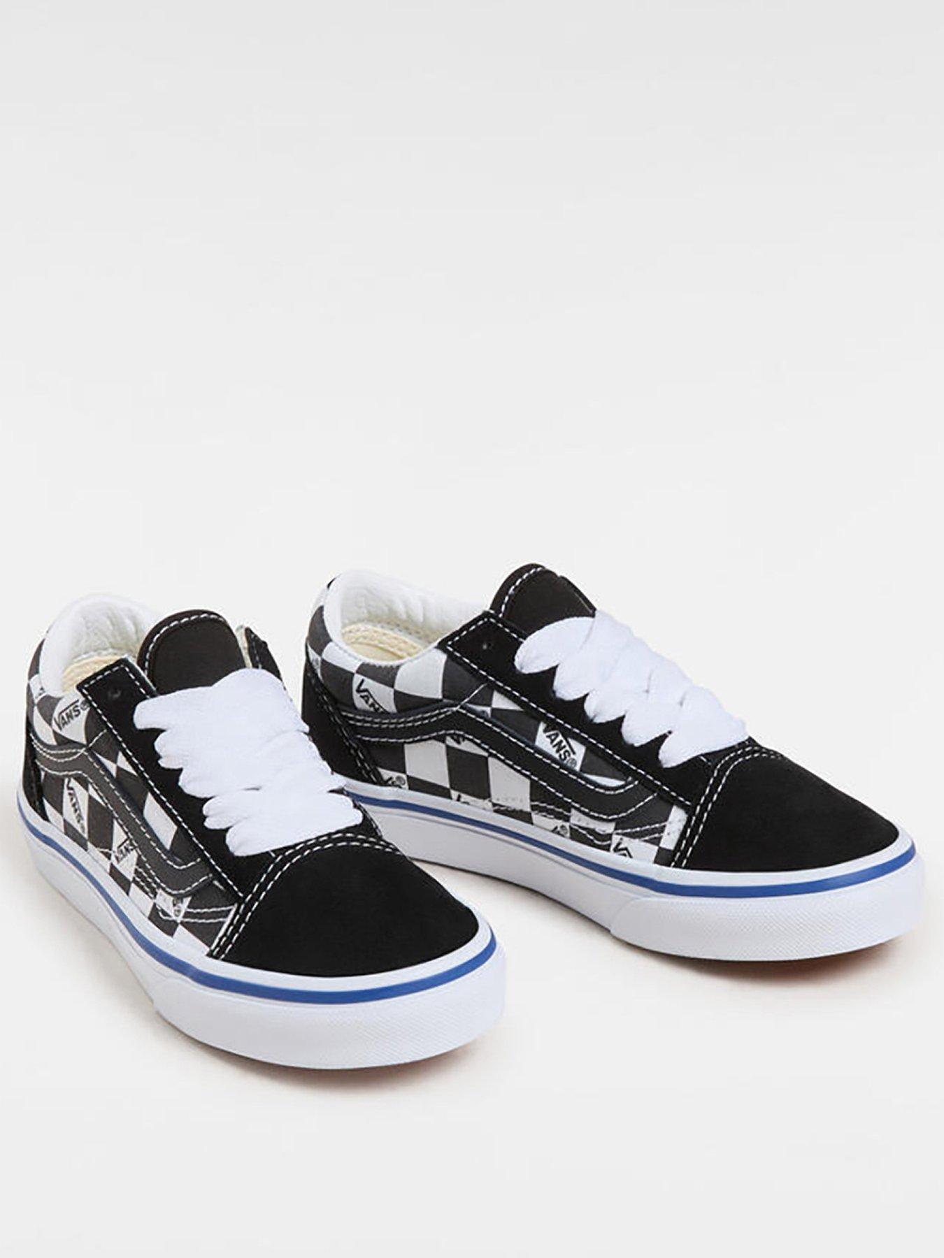  image of vans-kids-old-skool-trainers-blackwhite