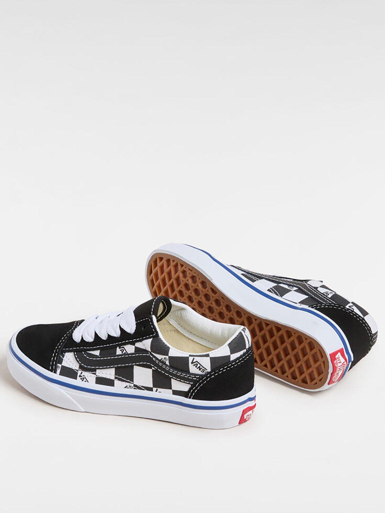  image of vans-kids-old-skool-trainers-blackwhite
