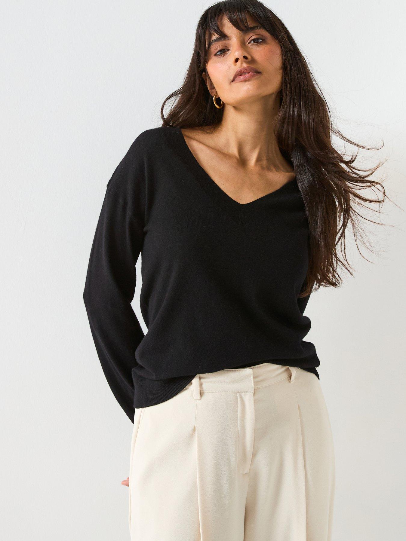 undefined Classic Comfort V Neck Jumper - Black