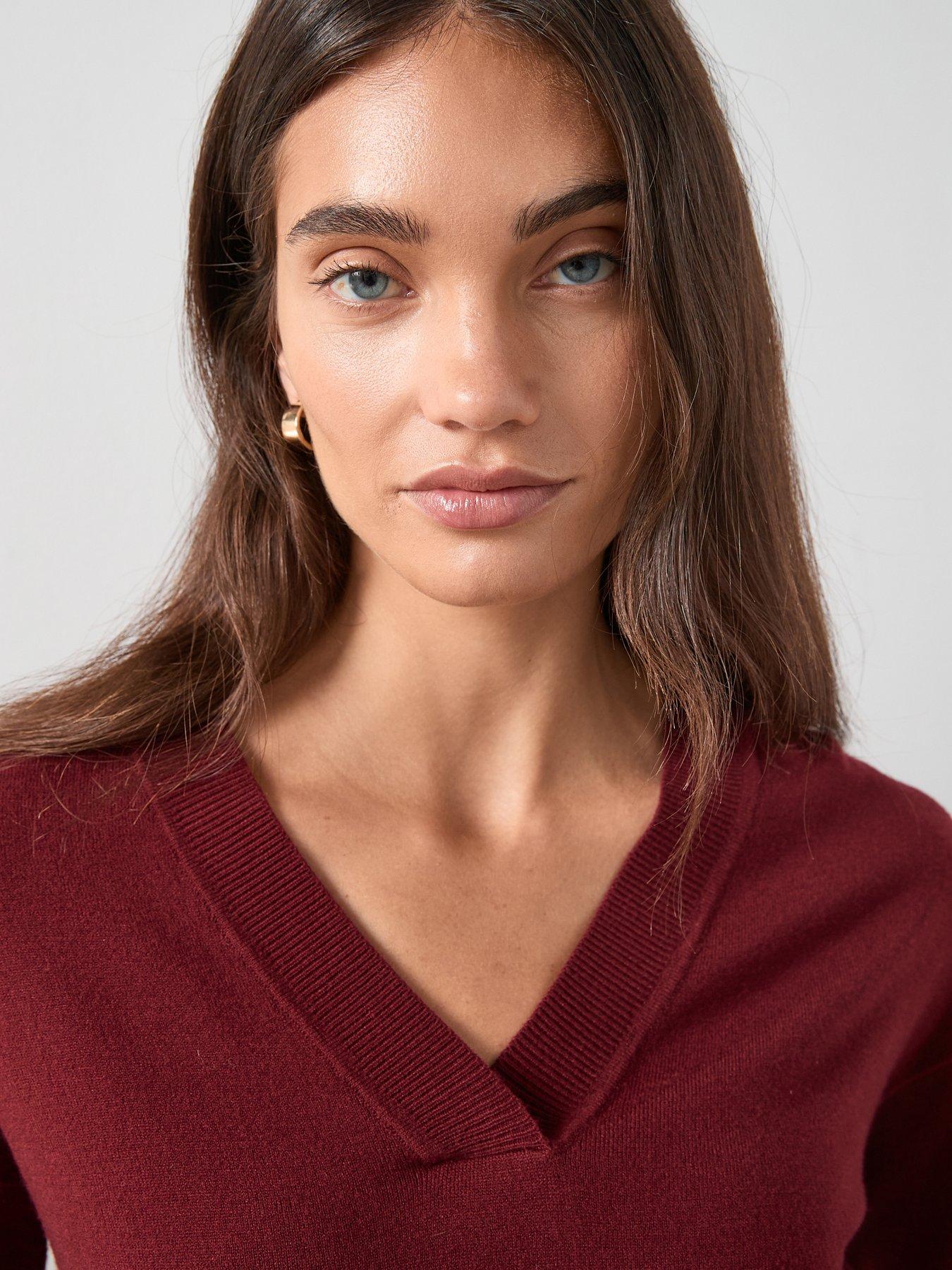 Image 4 of 6 of The Very Collection Classic Comfort V Neck Longline Jumper - Burgundy