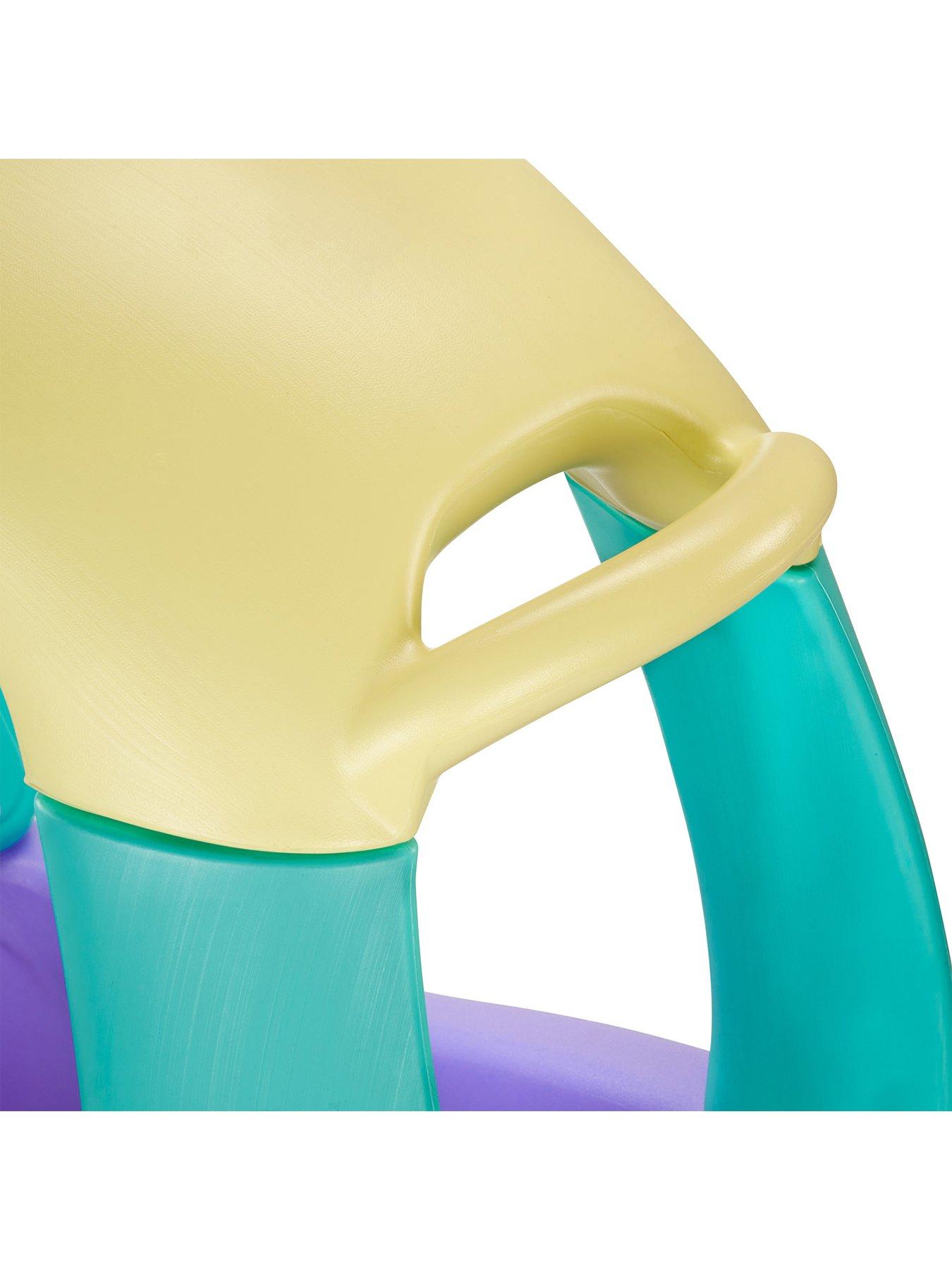 Image 6 of 8 of Little Tikes Bluey Grannie Cosy&nbsp;Coupe