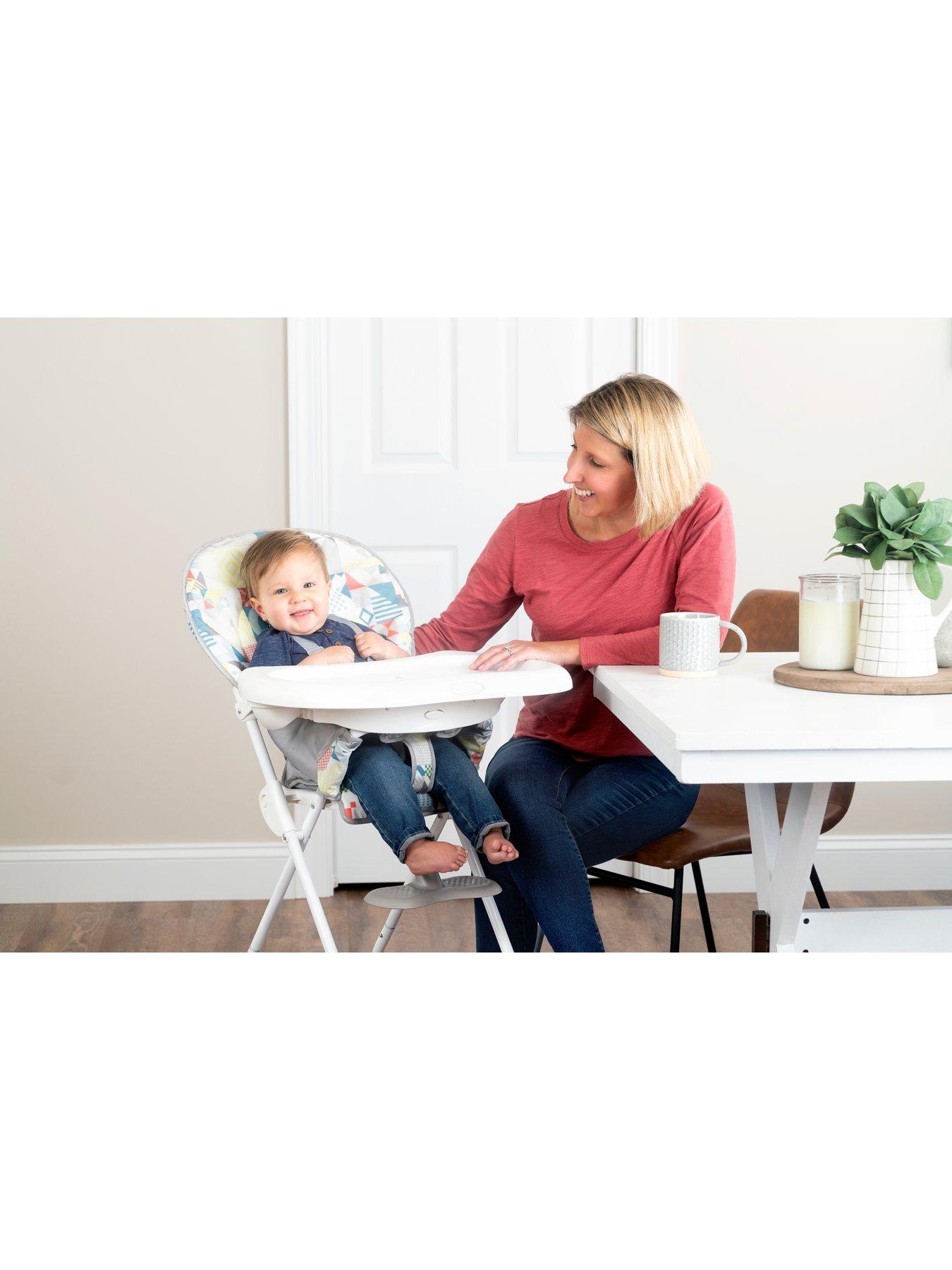 Image 3 of 7 of Graco Snack N' Stow Highchair - Playtime