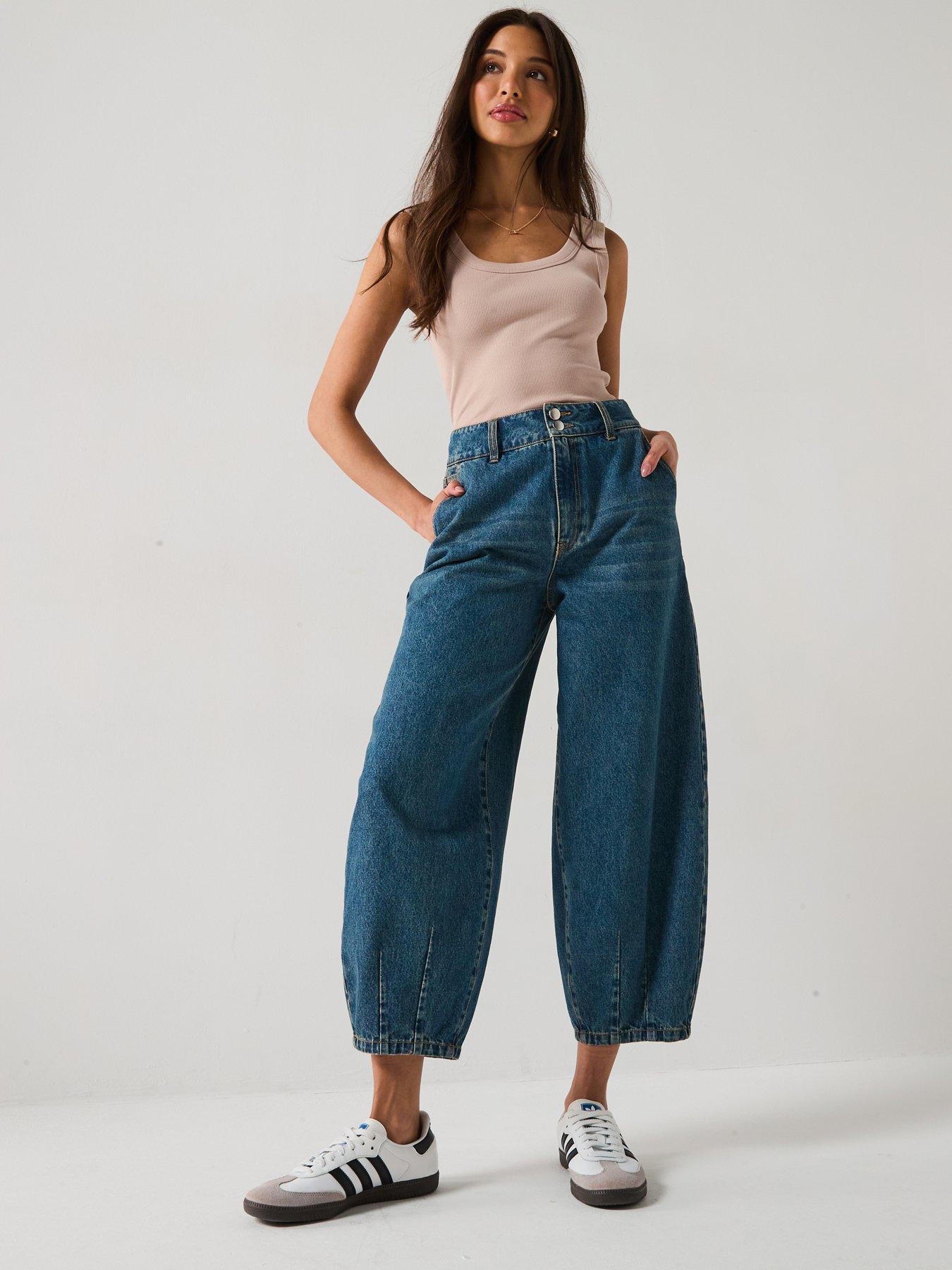 Image 6 of 6 of V by Very Double Button Barrel Leg Jeans - Mid Wash