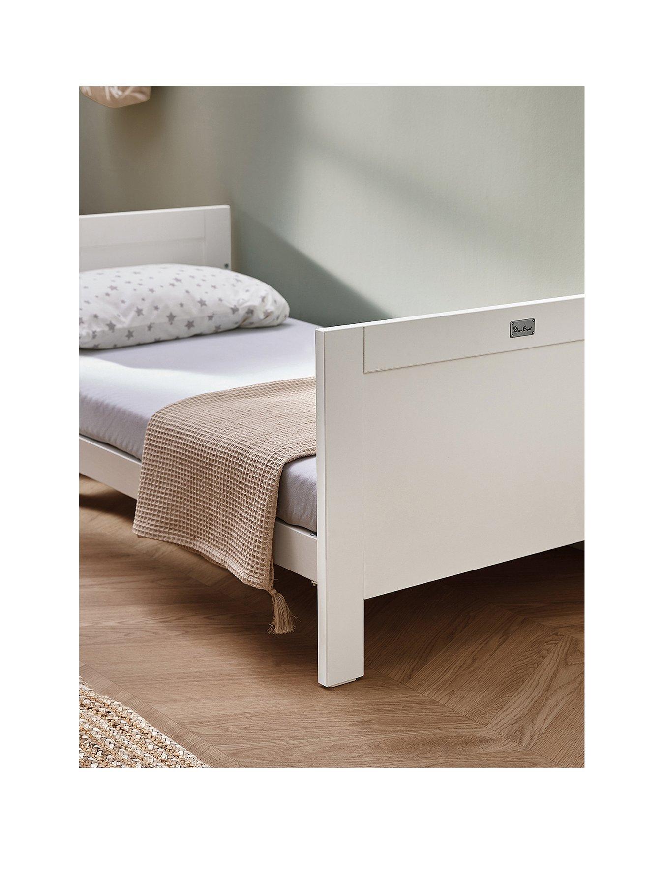 Image 3 of 7 of Silver Cross Bromley white- Cot Bed &amp; Truefit Mattress