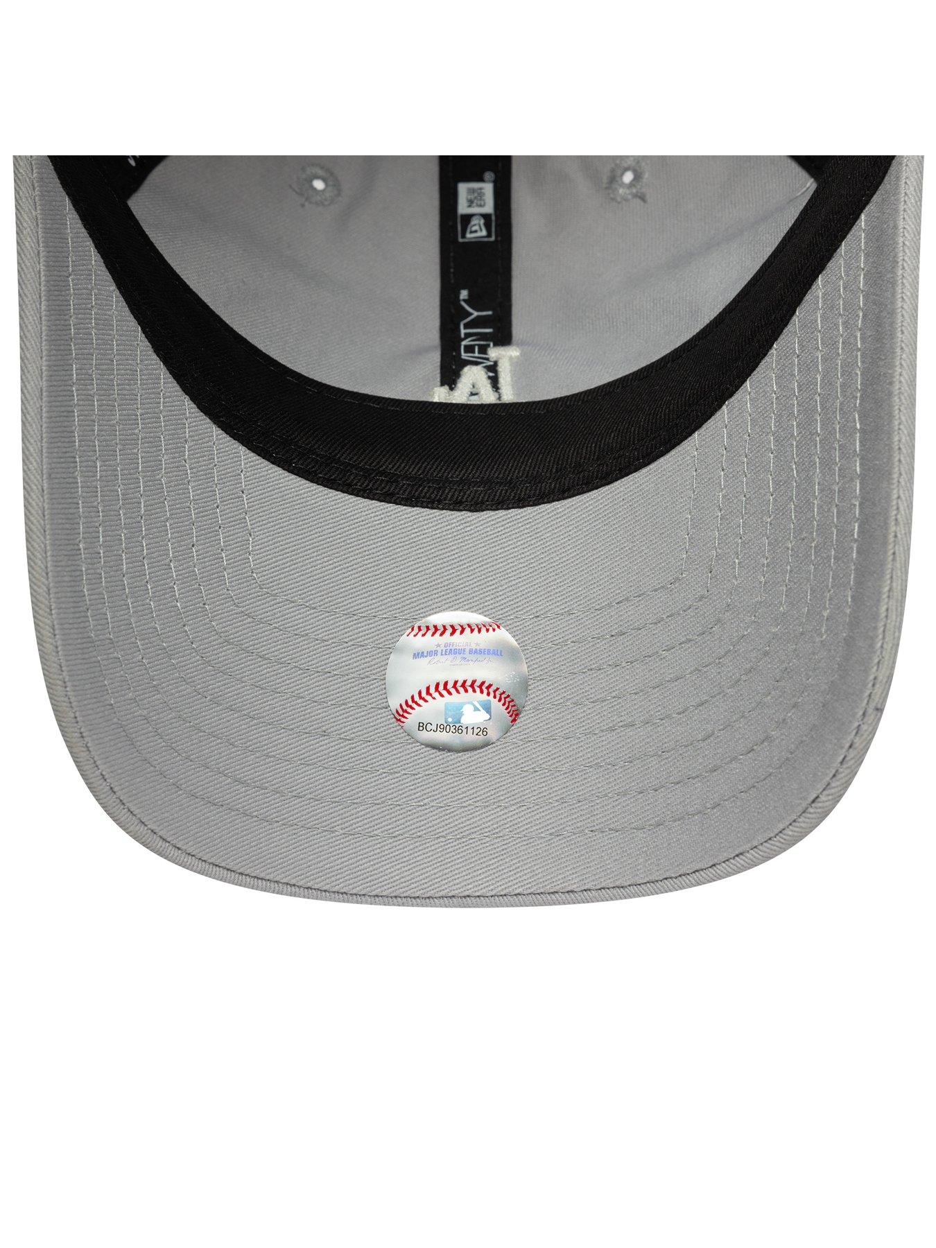  image of new-era-la-dodgers-mini-washed-9-twenty-cap-grey