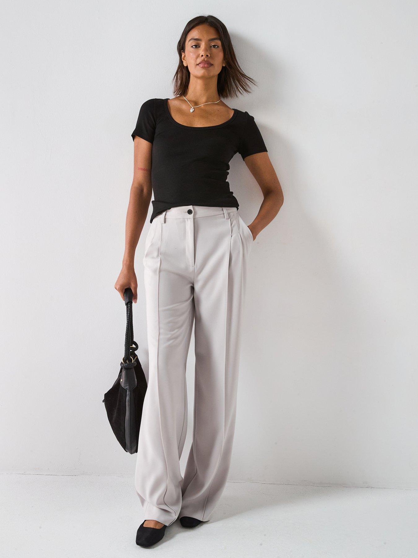 Image 3 of 6 of V by Very Scoop Rib Tee &nbsp;- Black
