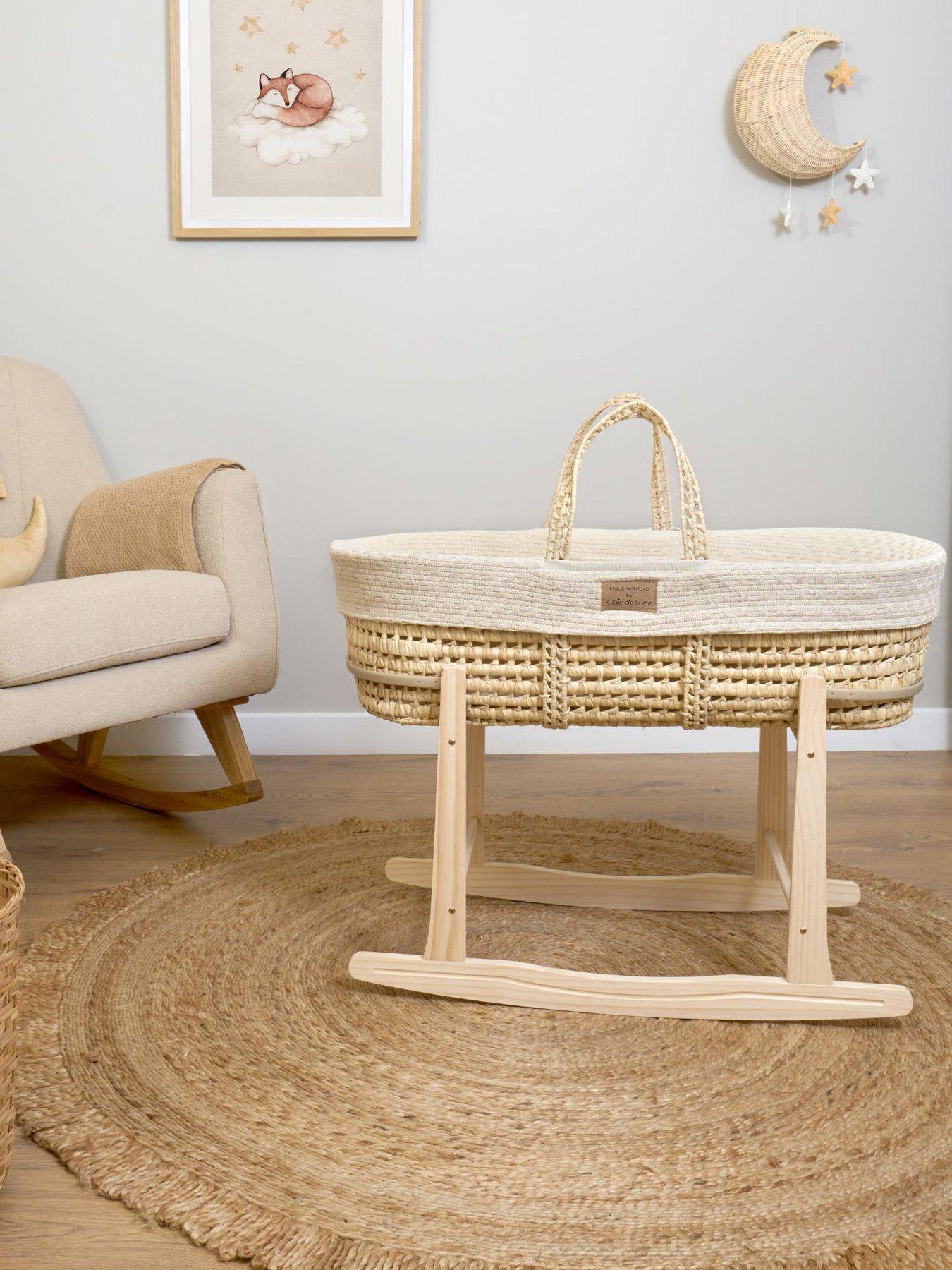 undefined Moses Basket Knitted - Cream - With Natural Rocking Stand